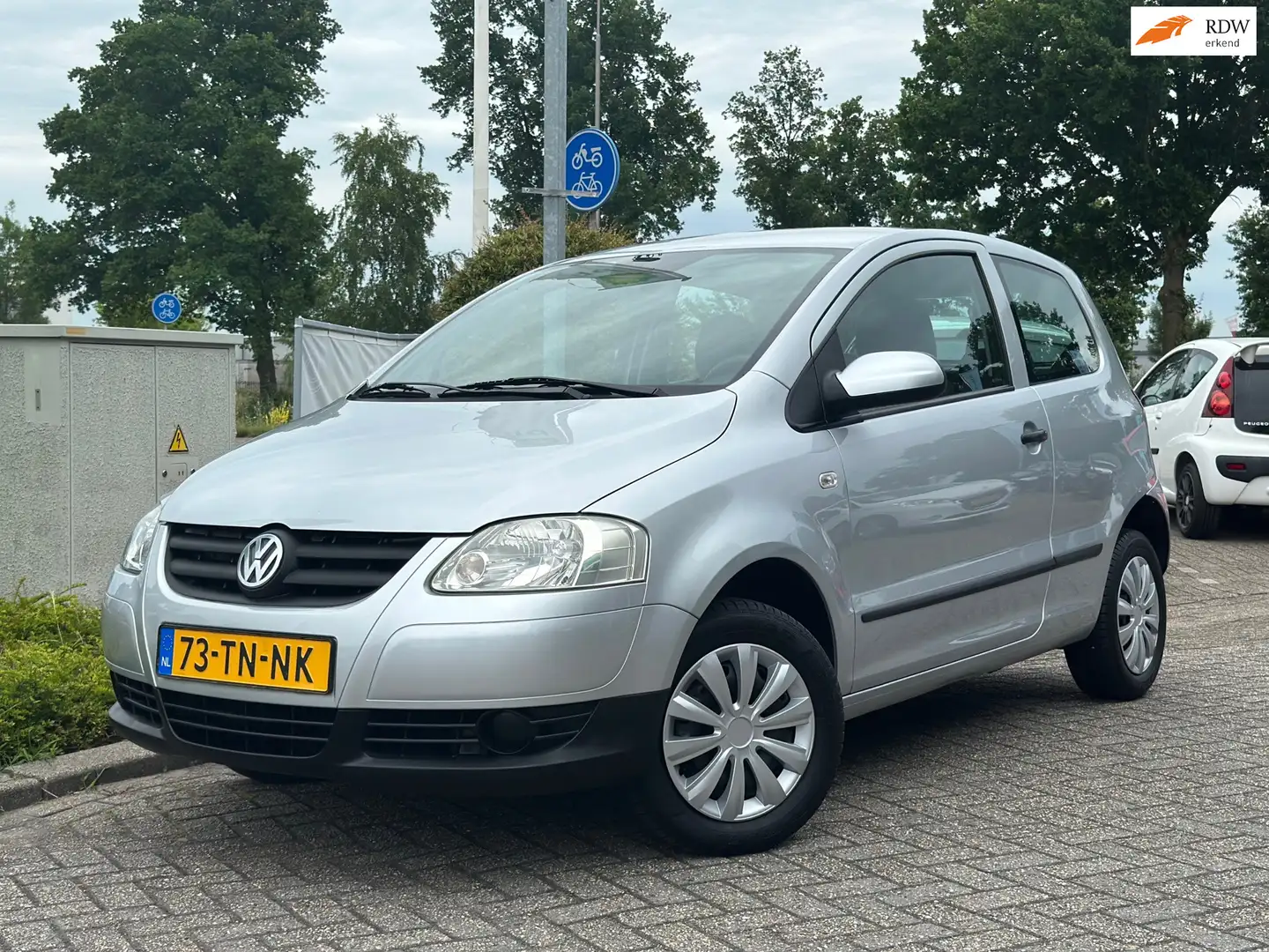 Volkswagen Fox 1.2 Trendline nieuwe APK Grigio - 1