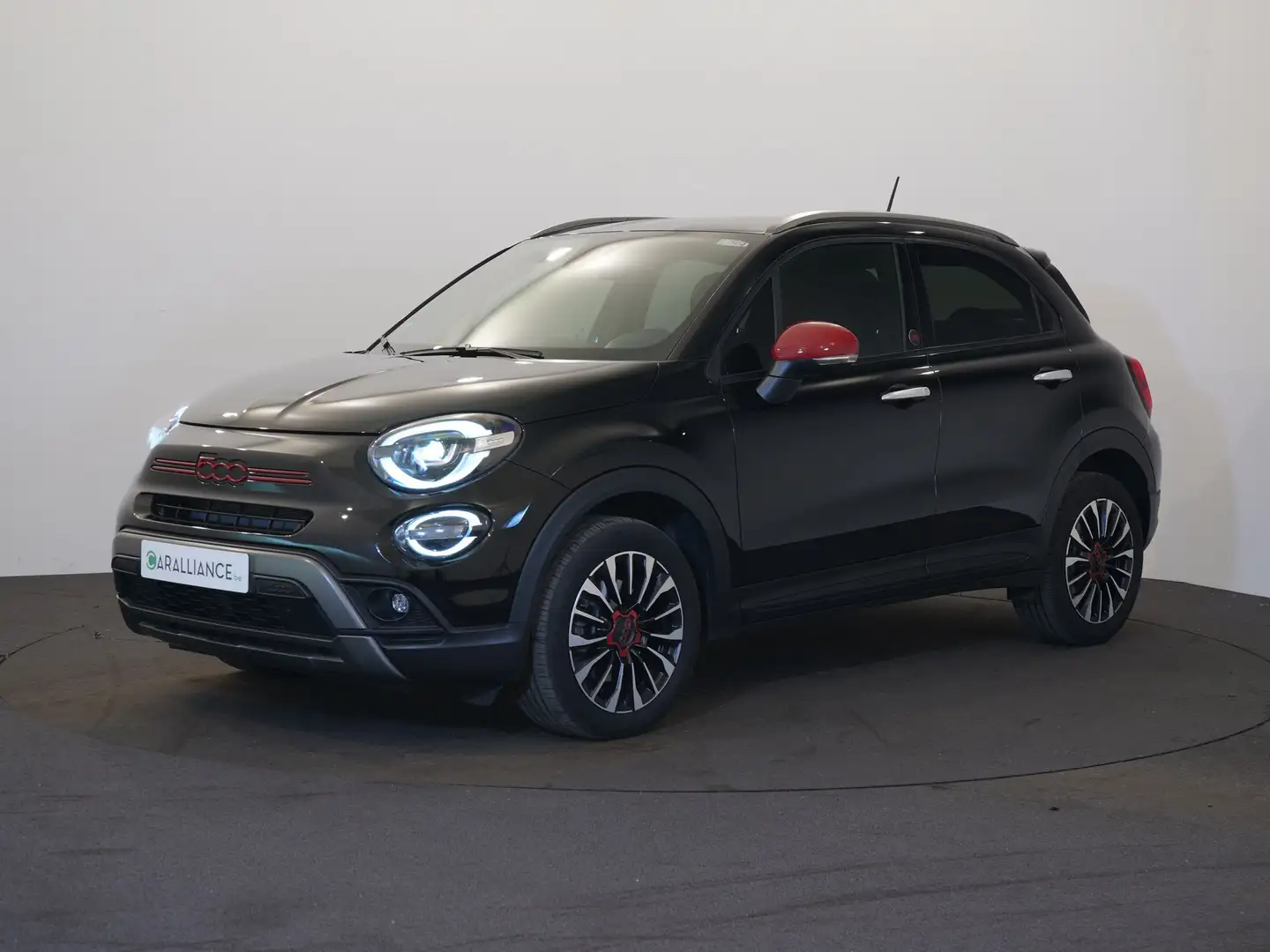 Fiat 500X Red Edition  1.5Hybrid|NAVI|CAM|(500)RED|Autom.|CLIM|JA17" Zwart - 1