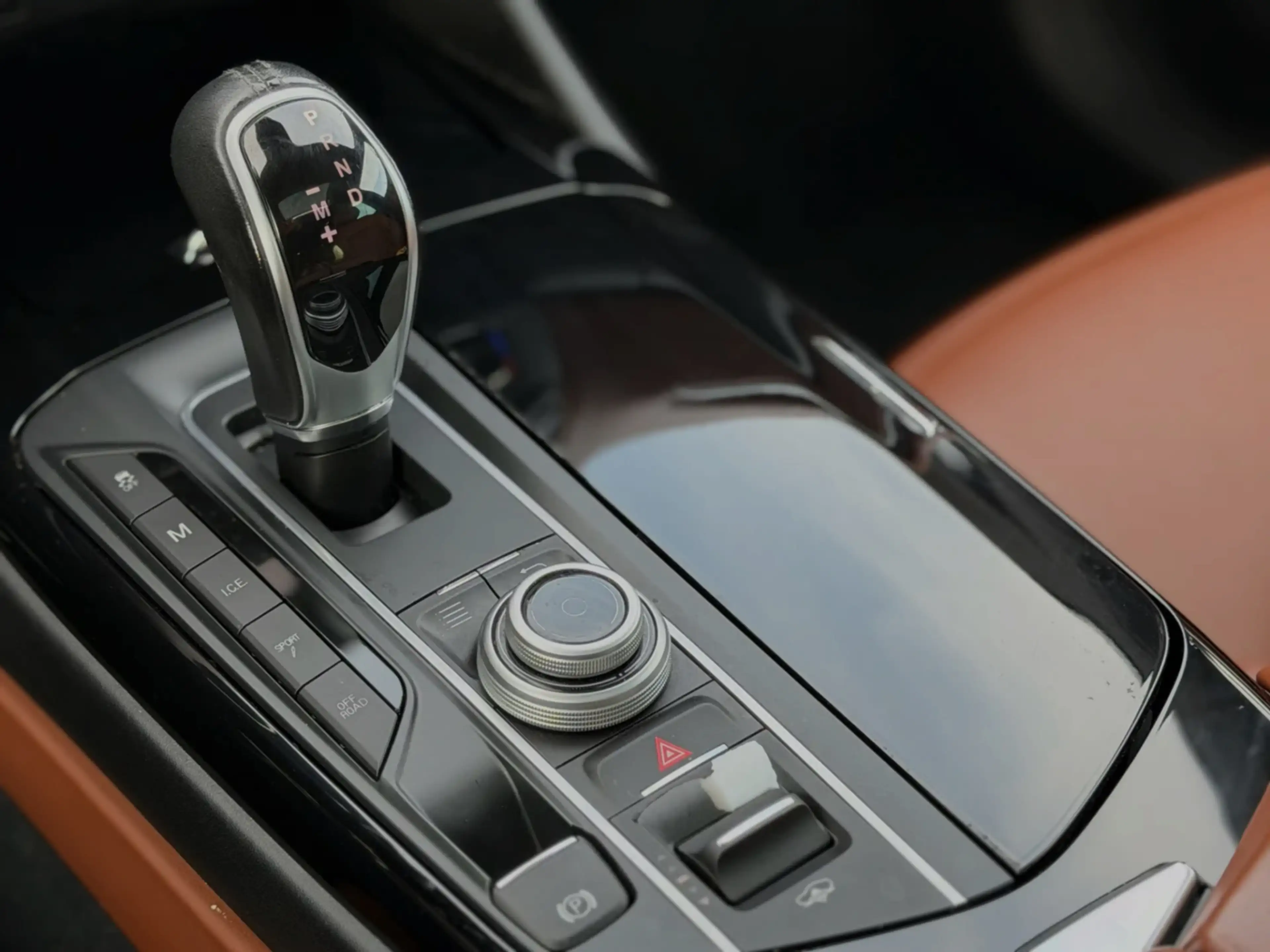 Maserati Levante 3.0 V6 S AWD GranLusso (Goed OndH, Panorama, Vol L — photo 15