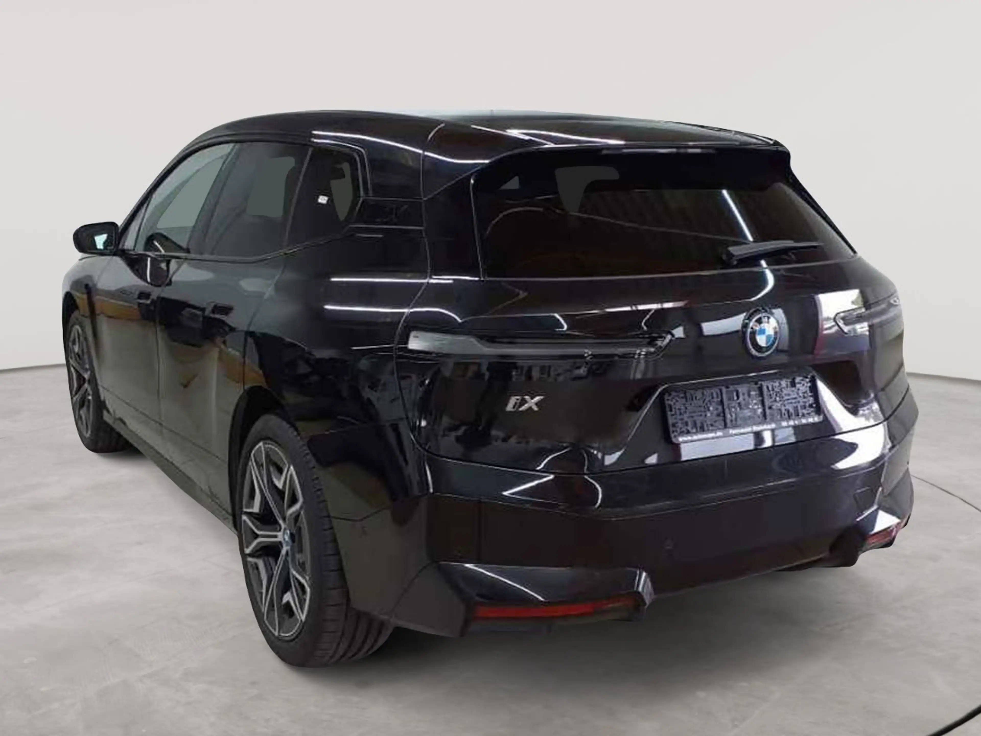 BMW iX iX xDrive50 Laser Sky Lounge H&K AHK 22´ — photo 5