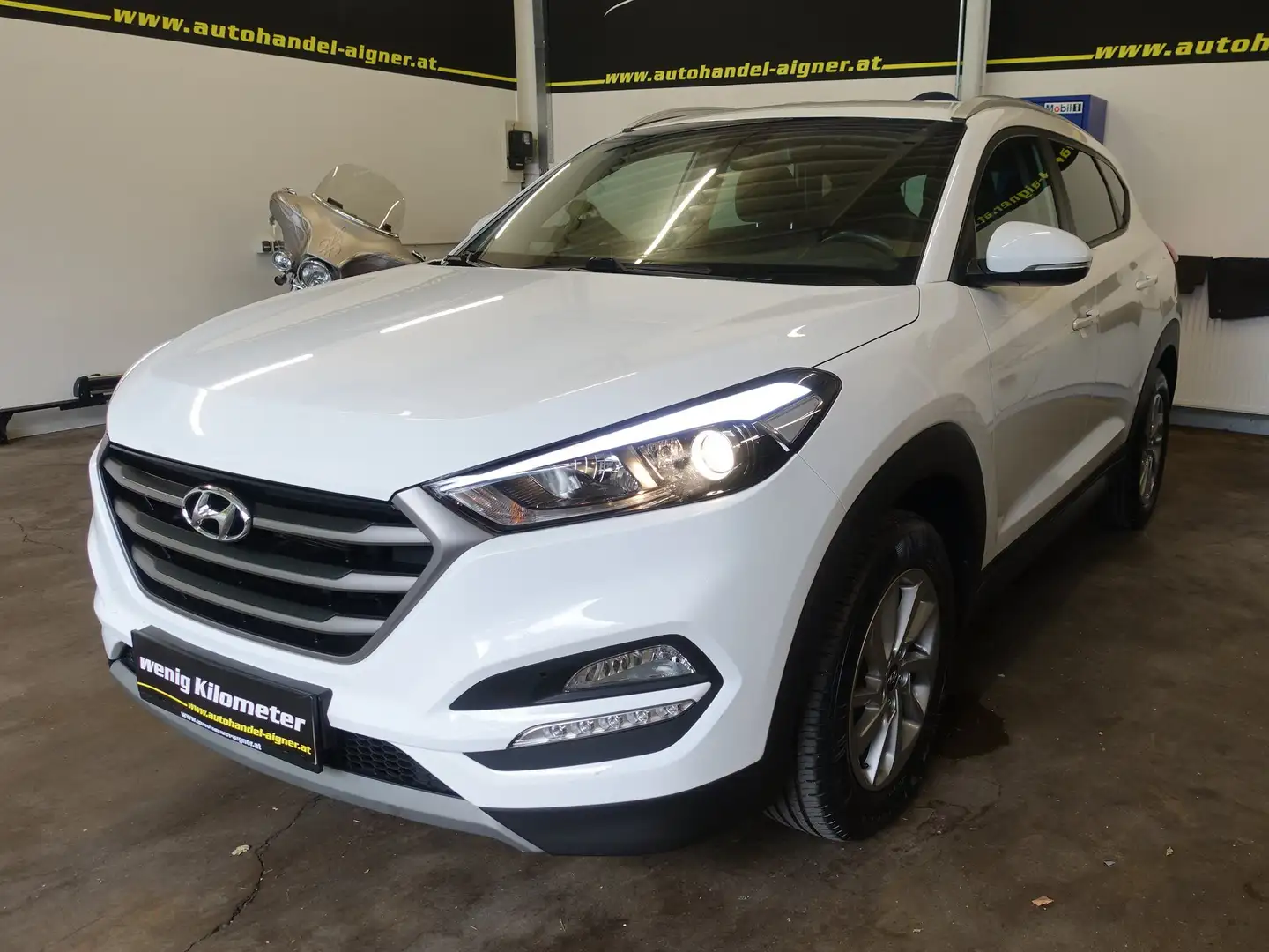 Hyundai TUCSON 1,7 CRDI Start-Stopp Go Weiß - 1