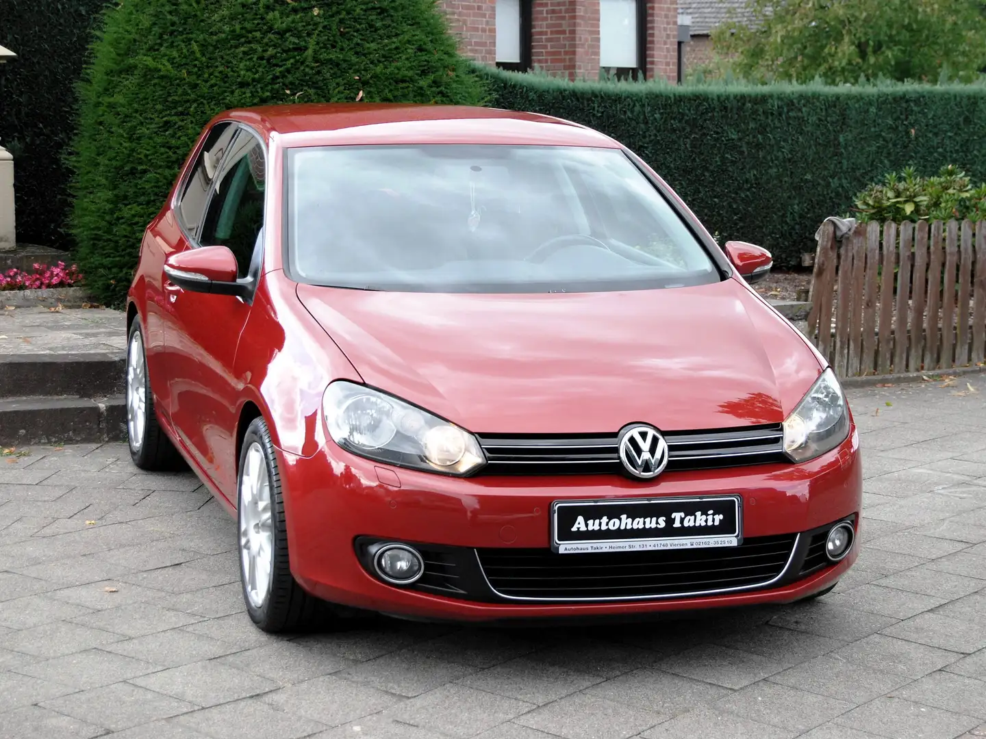 Volkswagen Golf Highline * PDC v+h - 8 Fach Bereifung * Rood - 2
