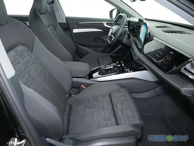 Audi A6 view 7