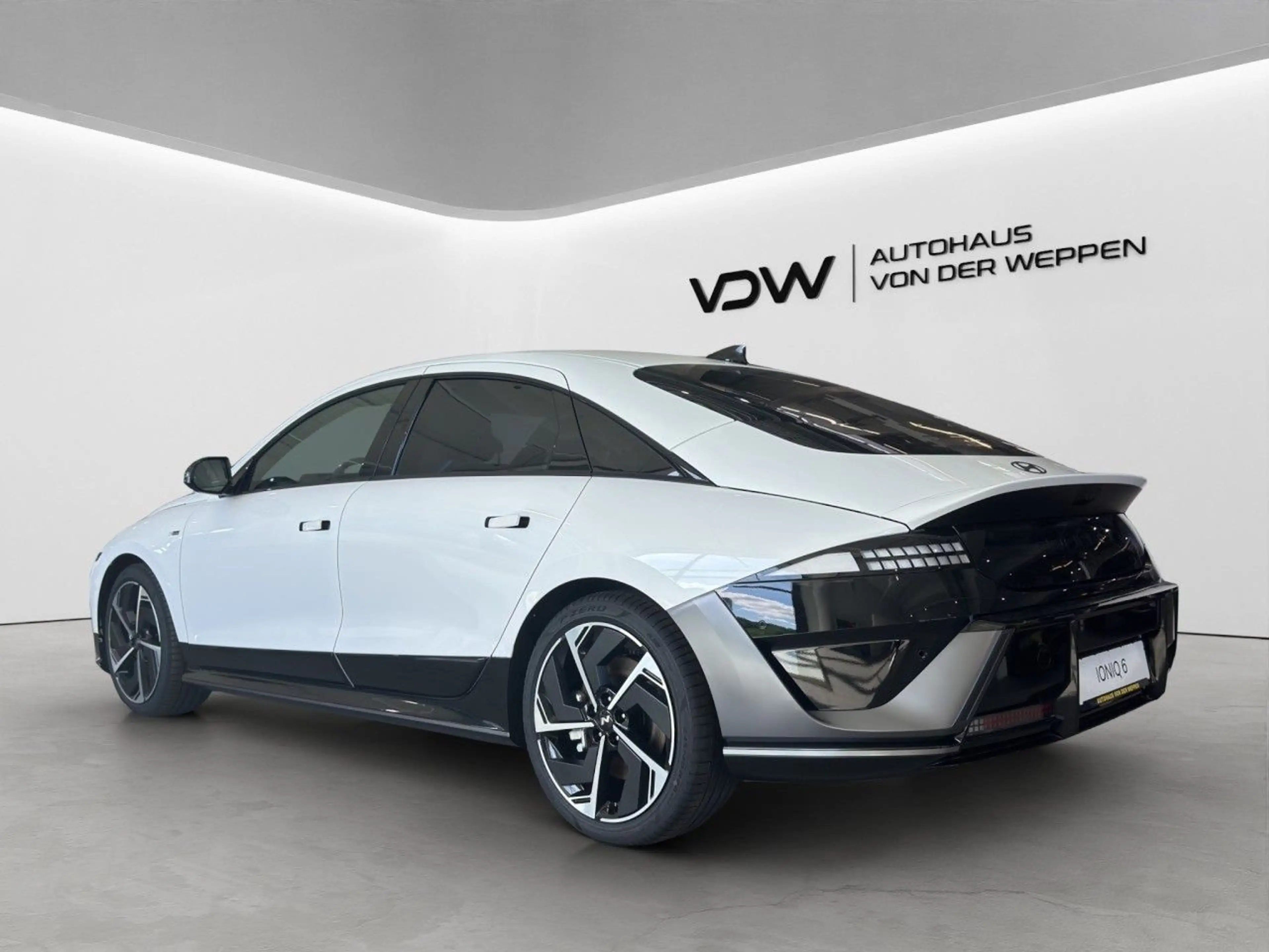 Hyundai IONIQ 6 N LINE X (4WD) 360 KAMERA+PARKASSISTENT! — photo 3