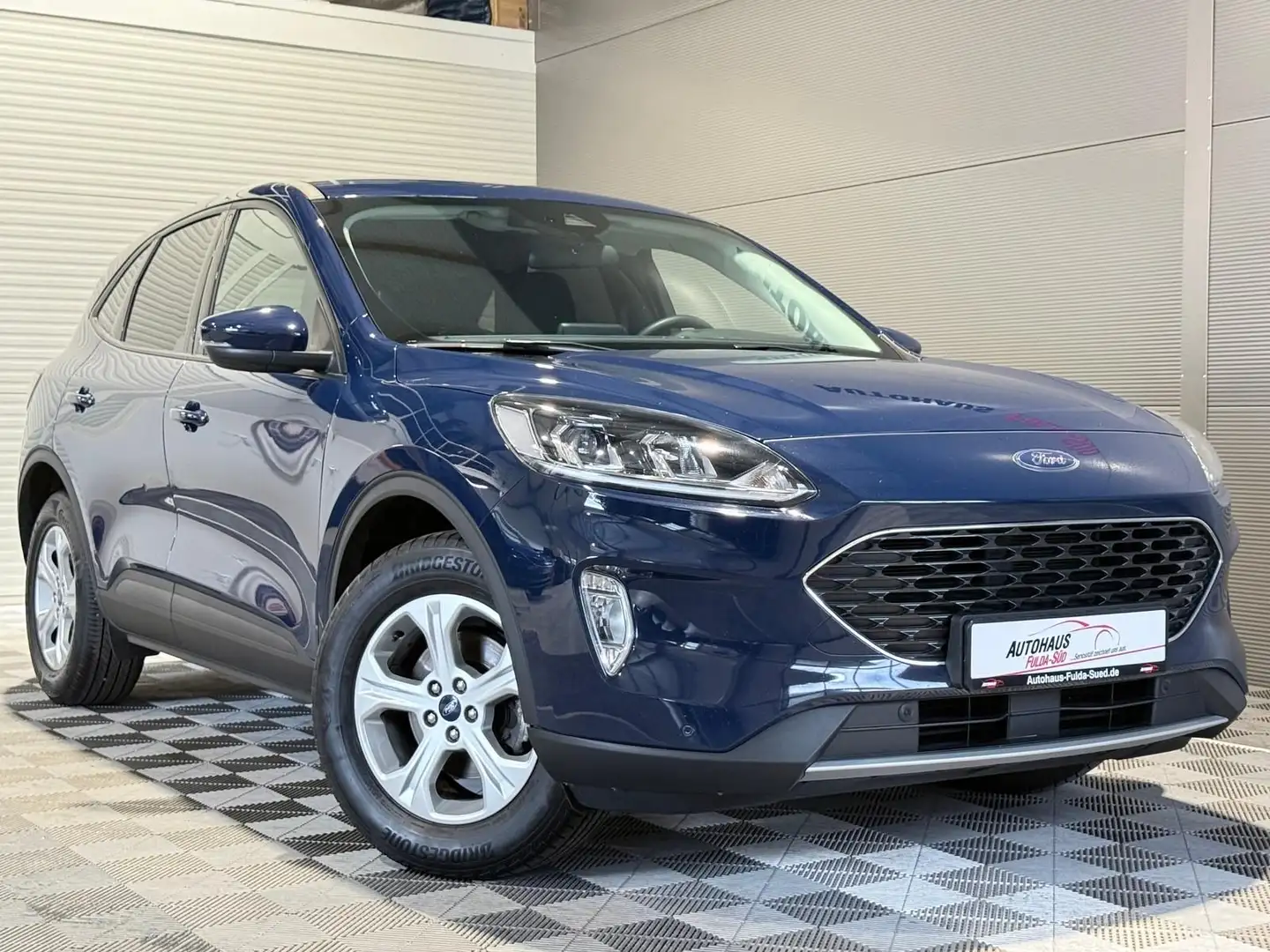 Ford Kuga 2.0 AWD °StdHzg°Spur°AHK°Shzg°BT°FSE°PDC° Blauw - 1