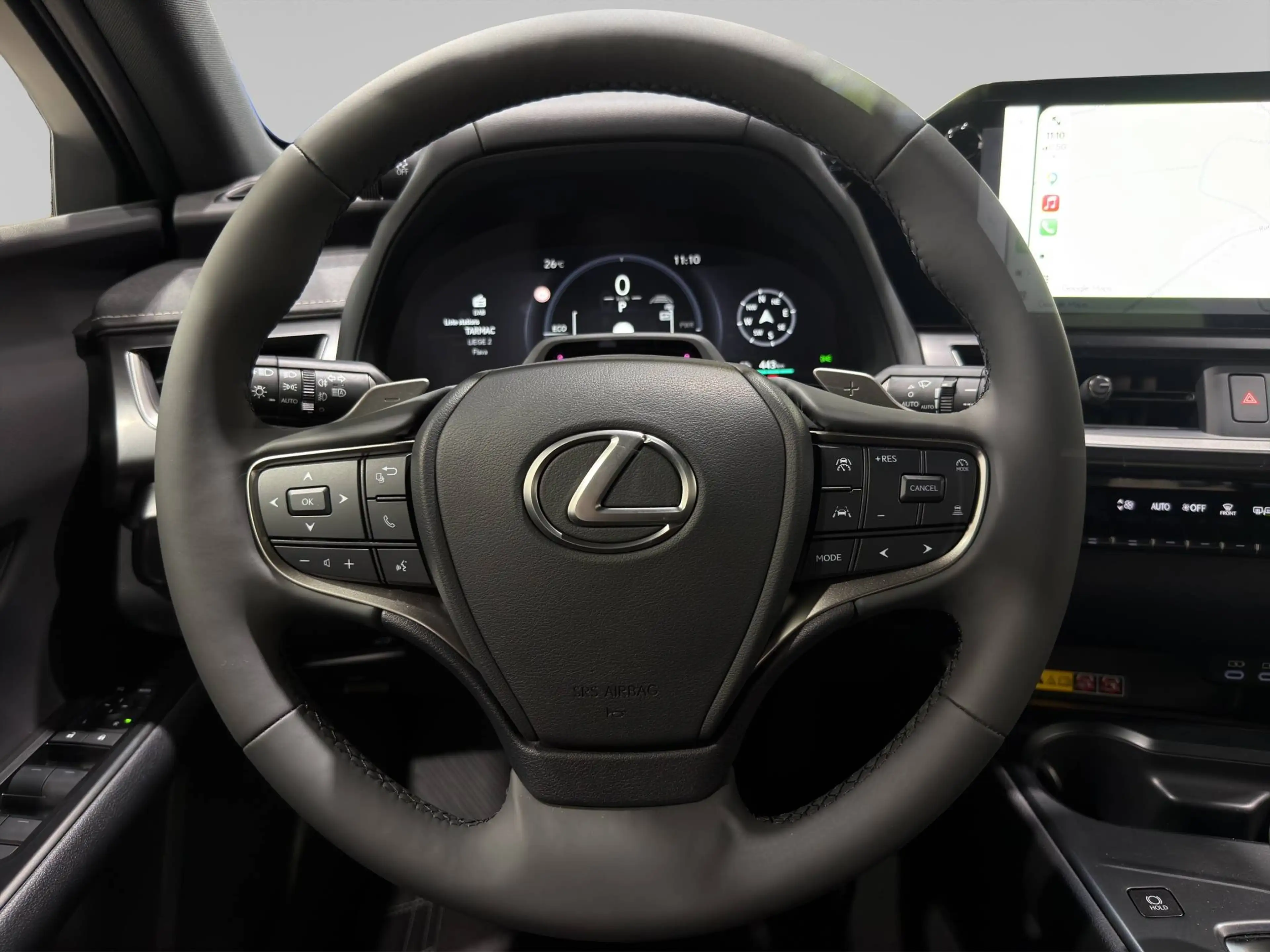 Lexus UX 300e LUXURY ***HEATED & VENTILATED SEATS*** — photo 13
