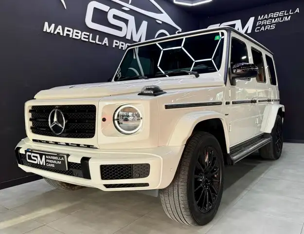 Mercedes-Benz G 400
