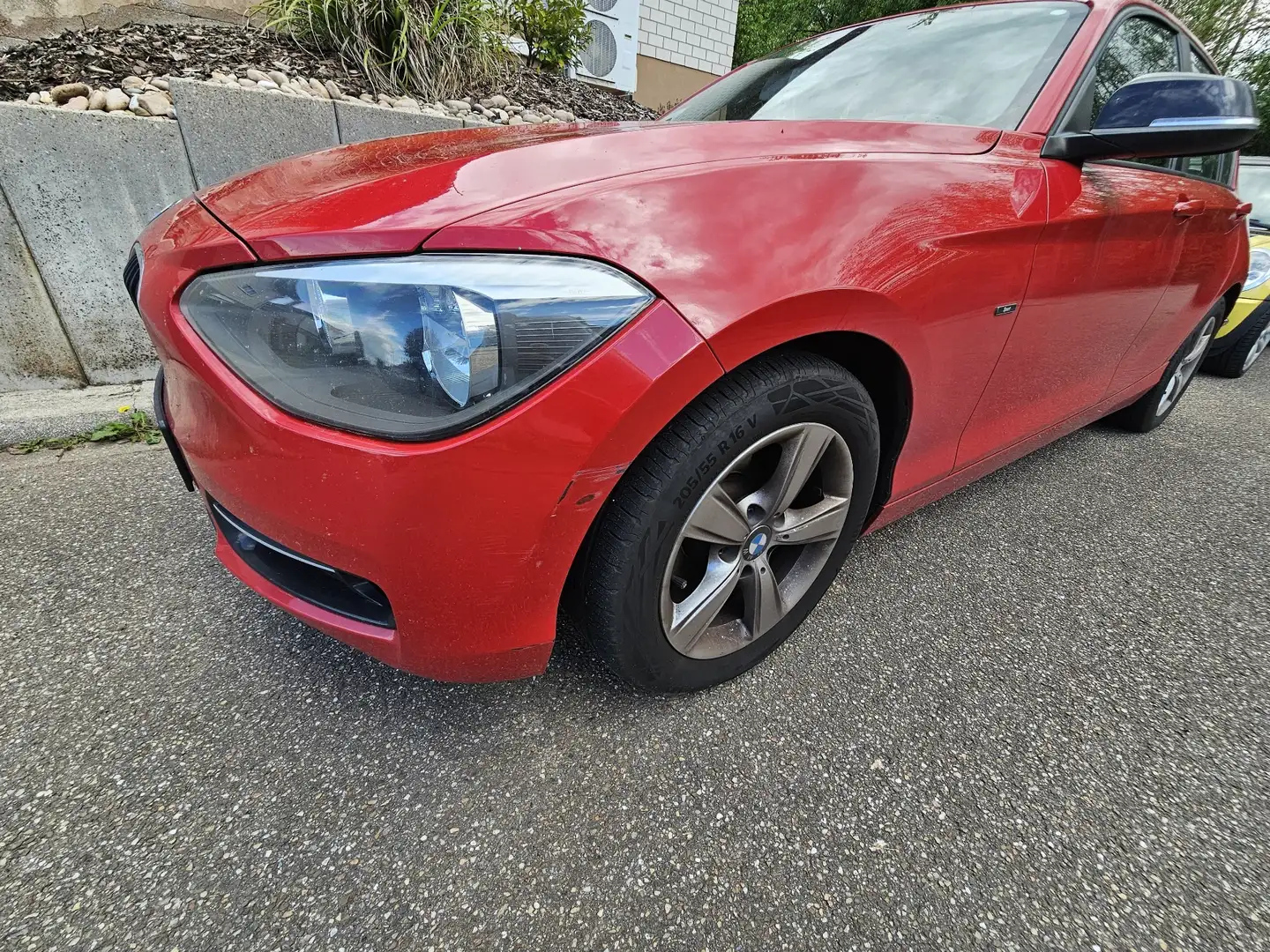BMW 116 116i Sport Line Rot - 2