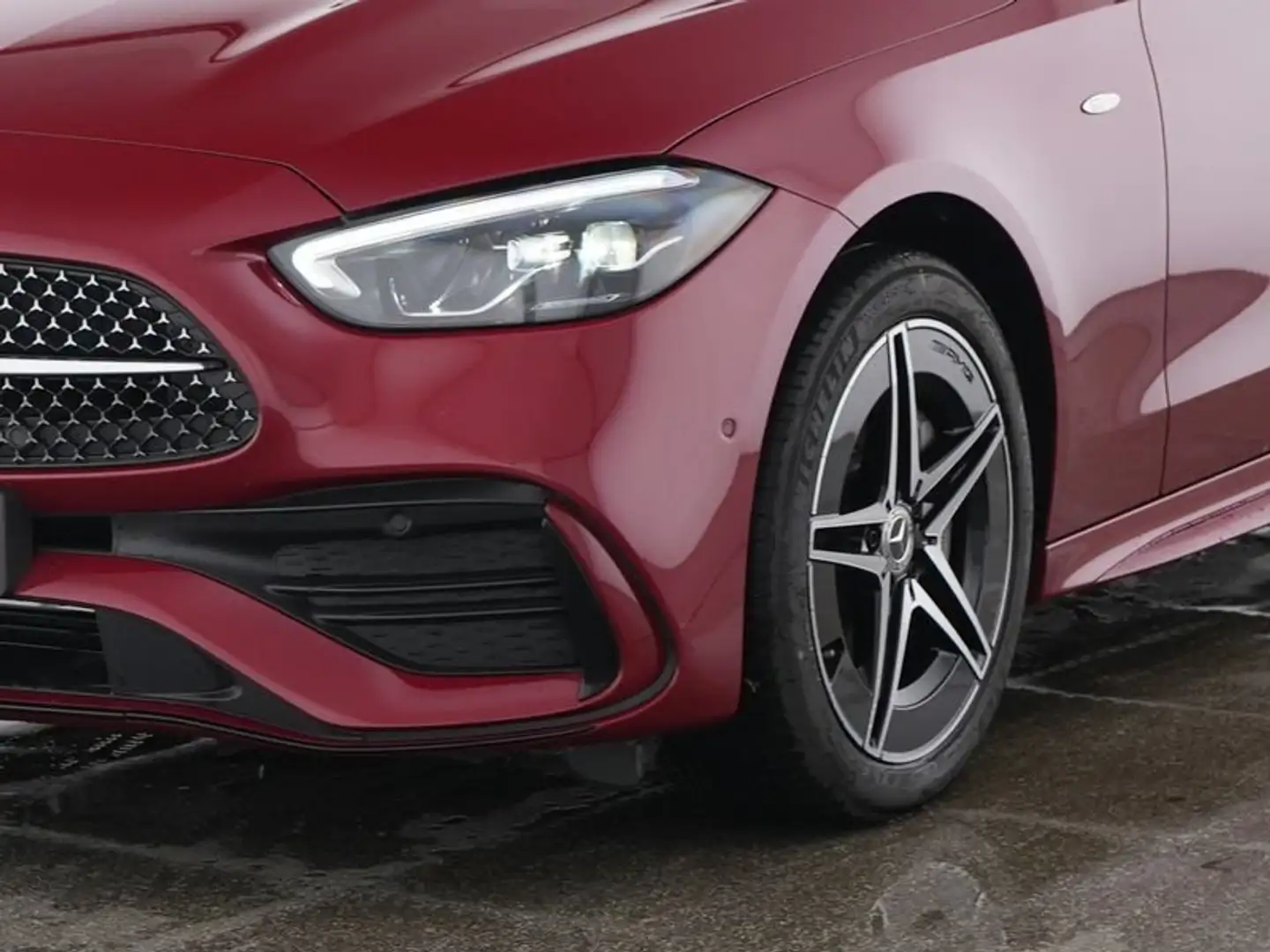 Mercedes-Benz C 300 e T AMG Night AHK/Tot/MBUX/Ambi/eleHe/Kame Schwarz - 2