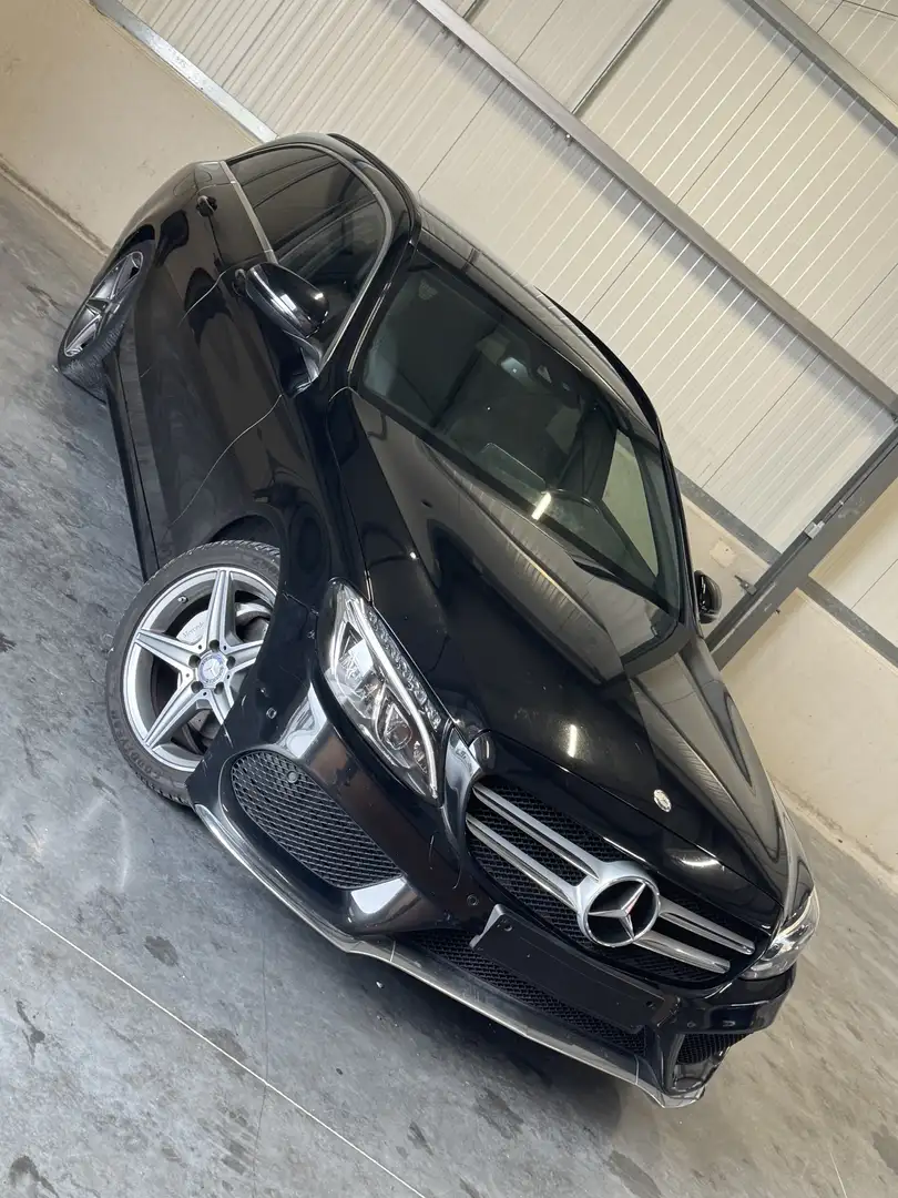 Mercedes-Benz C 220 d amg line boite auto ( pret à immatriculer) Zwart - 2