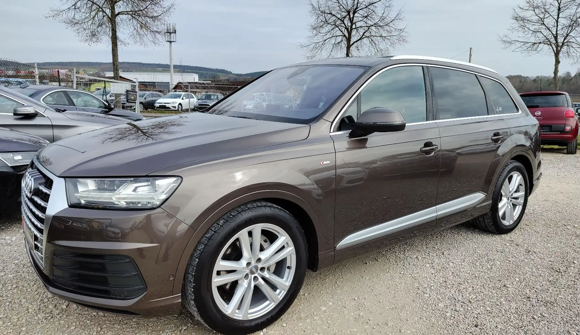 Audi Q7 3.0 TDI quattro S line*Panorama* Matrix*Virt* Braun - 2