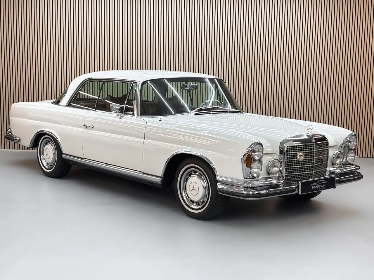 Mercedes-Benz 280 SE 3.5 Coupé, foto 3