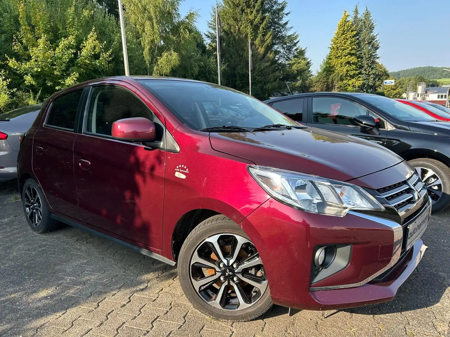 Mitsubishi Space Star Intro Edition+ Rot - 1