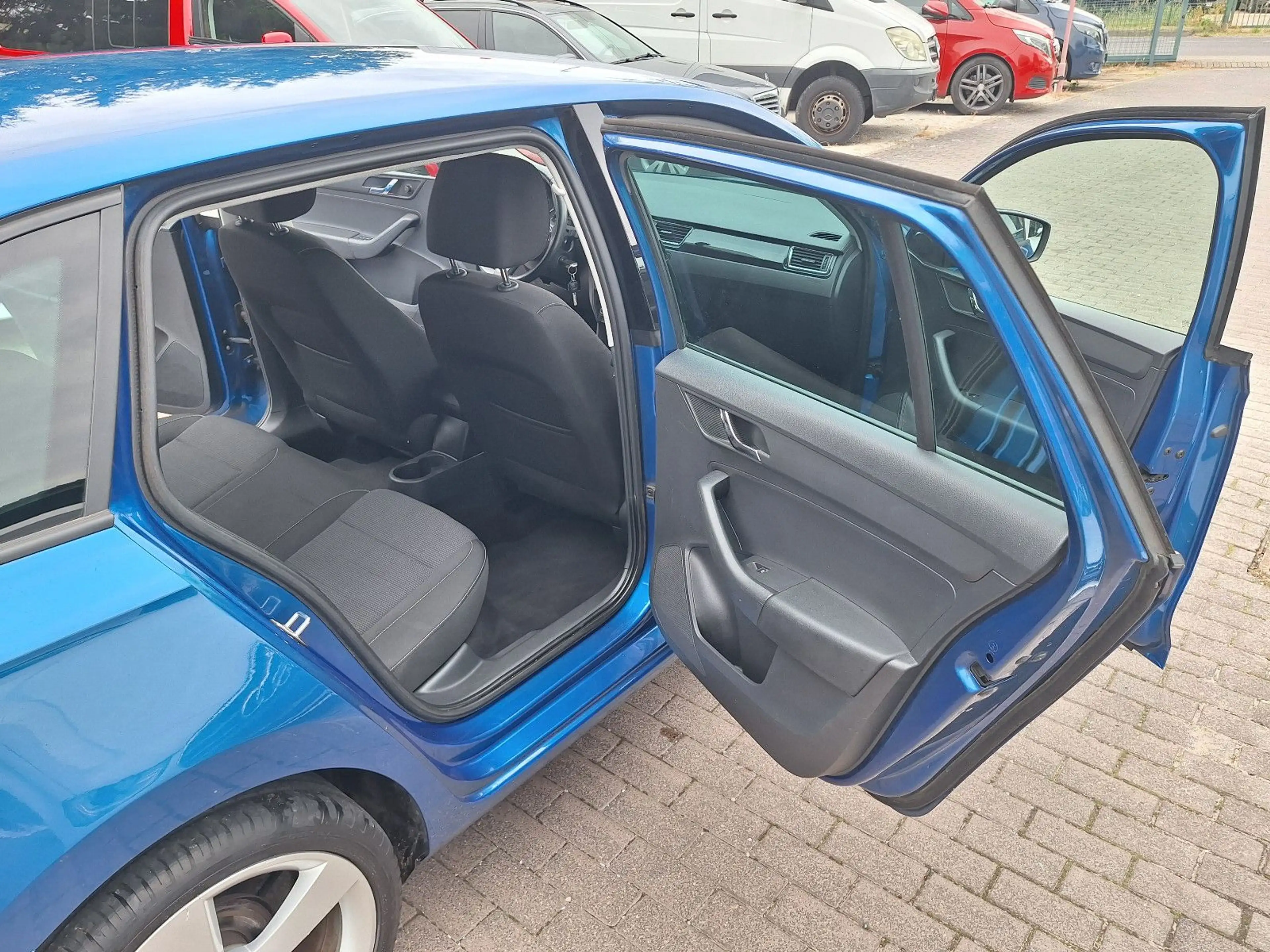 Skoda Rapid/Spaceback Spaceback  TSI Elegance Sitzhzg. PDC AHK — photo 14