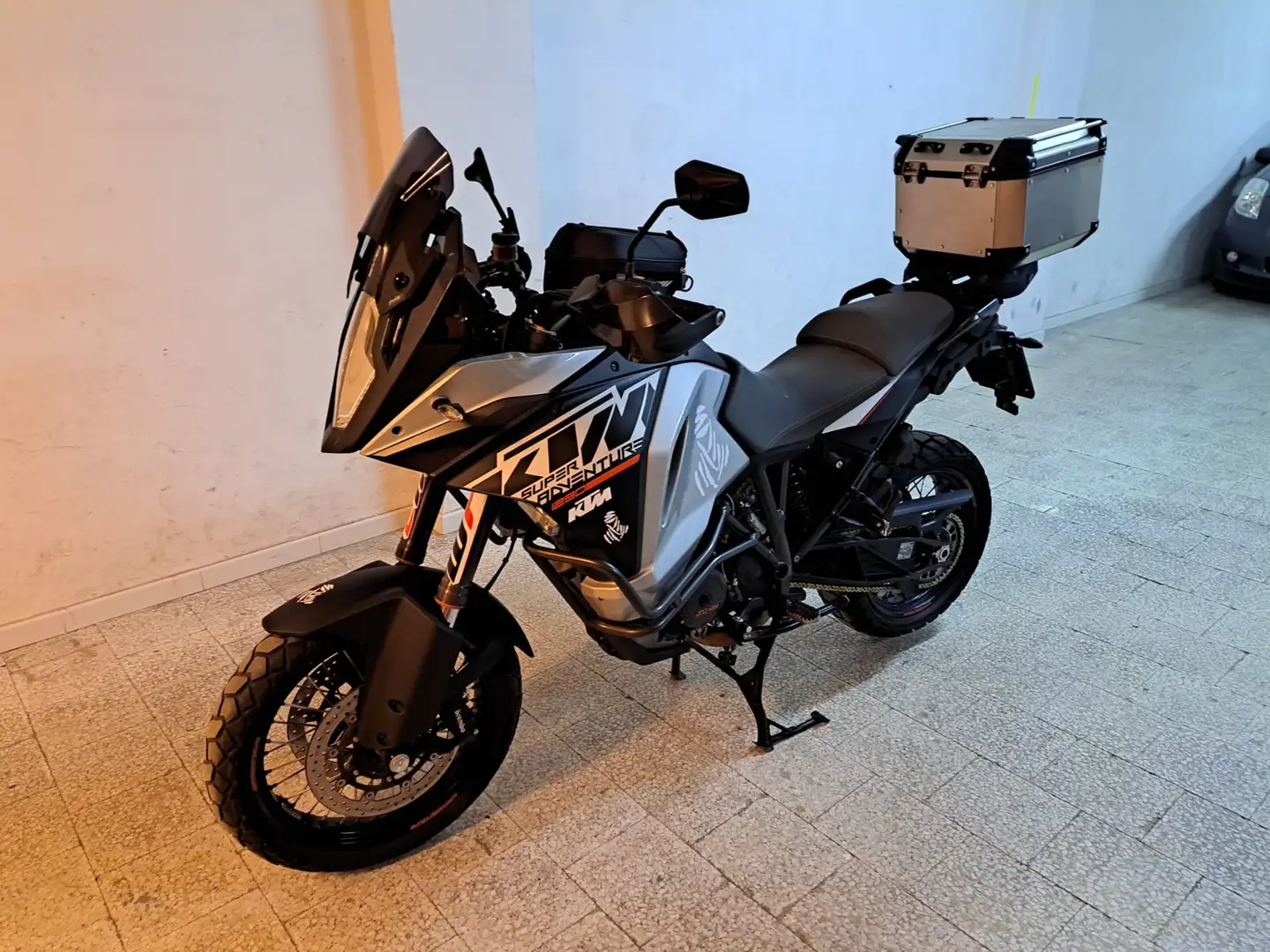 KTM 1290 Super Adventure - 1
