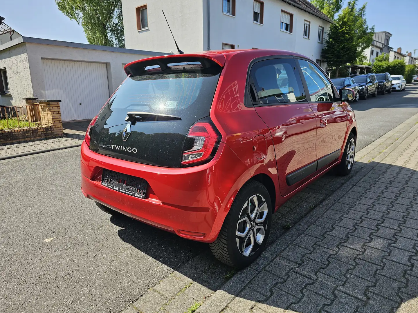 Renault Twingo Limited + Klima + 3360.- EUR + NETTO + Rood - 2