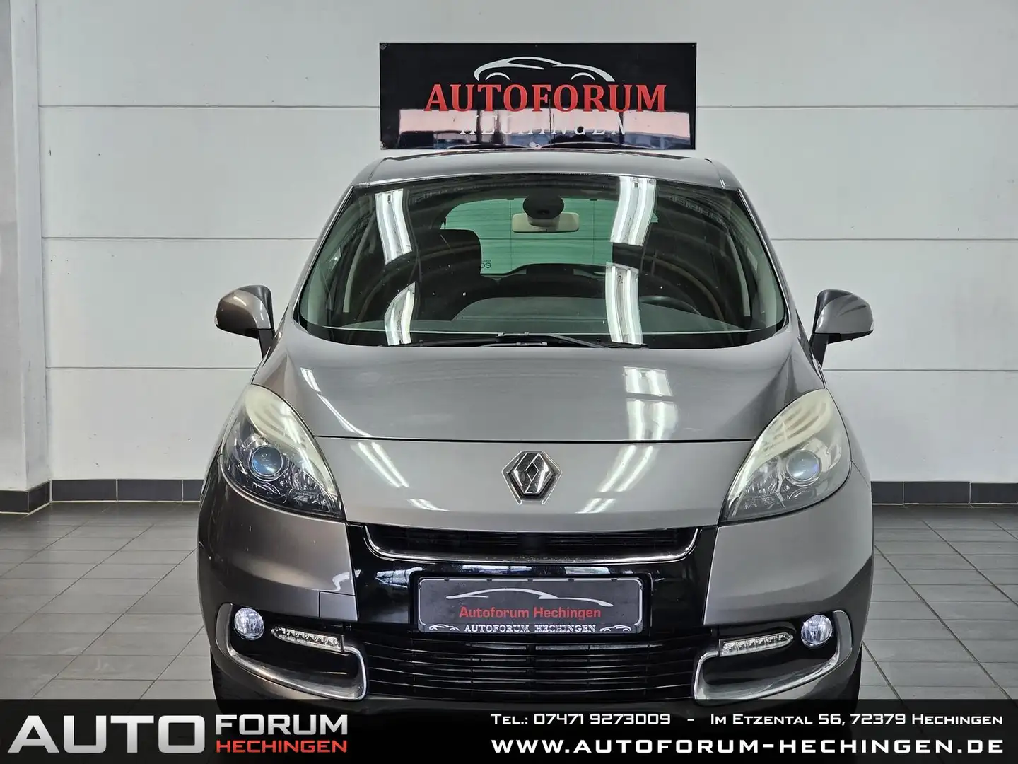 Renault Scenic III dCi Dynamique Grau - 2