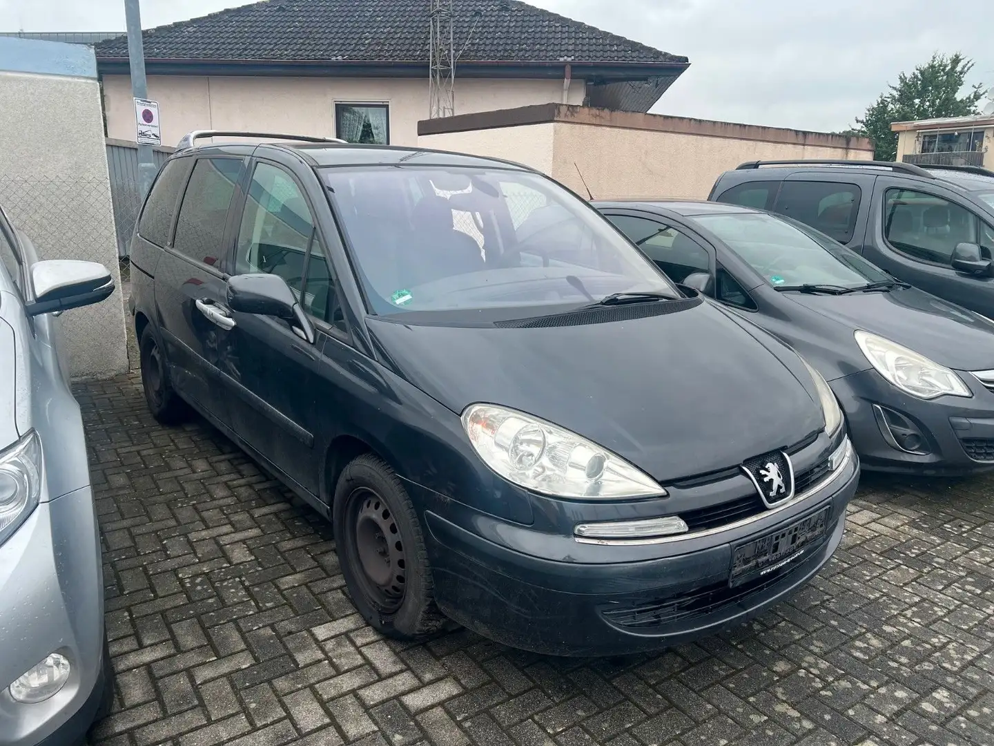 Peugeot 807 TURBOSCHADEN - 1