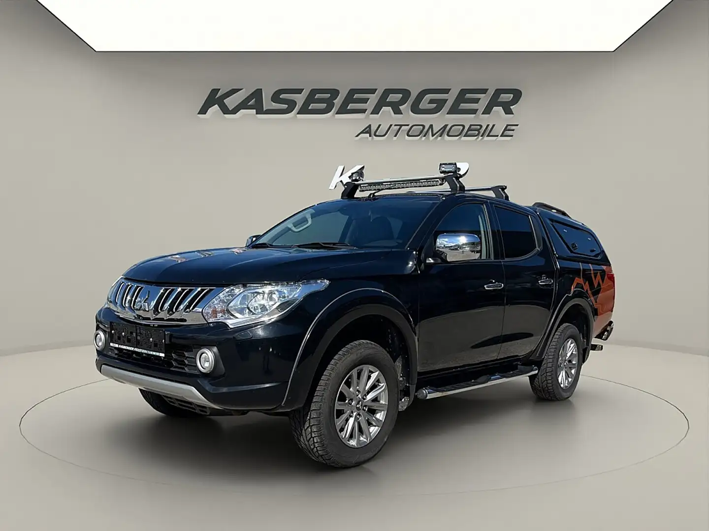 Mitsubishi L200 L 200 Schwarz - 1
