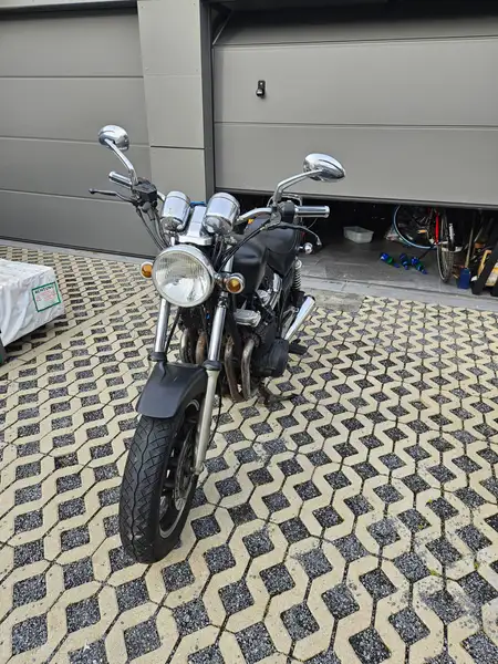 Yamaha YX 600 - foto 4