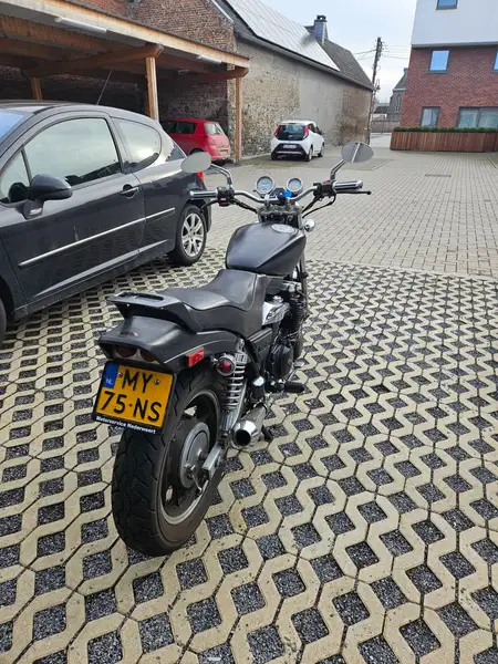 Yamaha YX 600 - foto 3