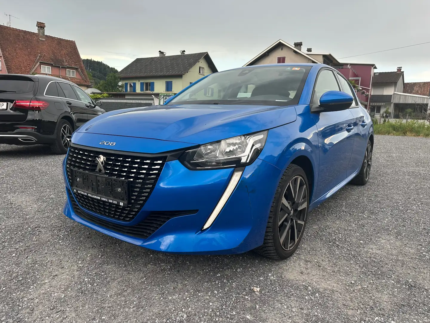 Peugeot 208 PureTech 100 Active Automatik Getriebe Blau - 2