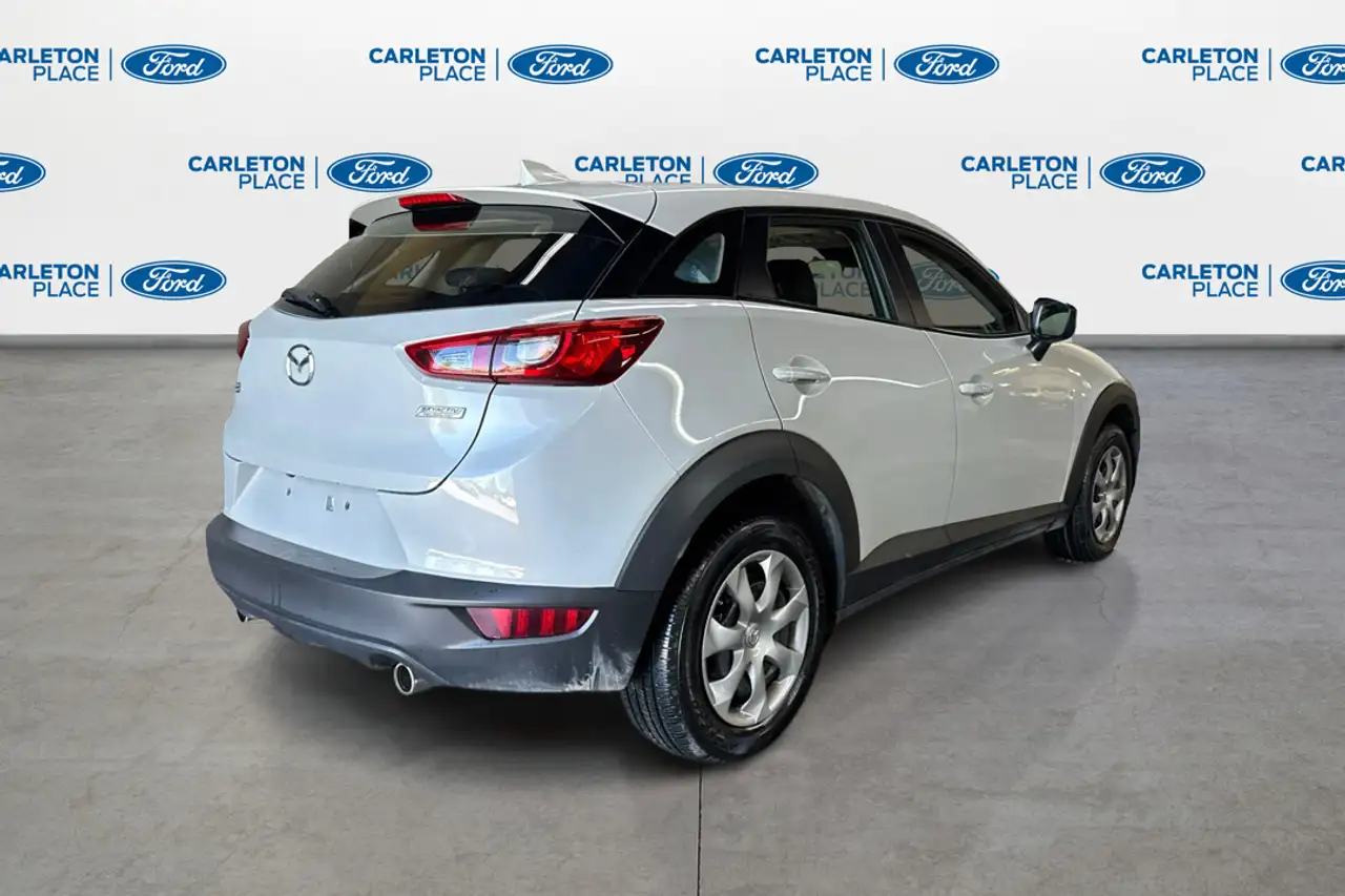 Mazda CX-3 снимка Mazda CX-3