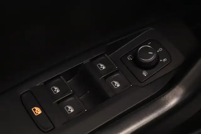 Volkswagen Polo view 11