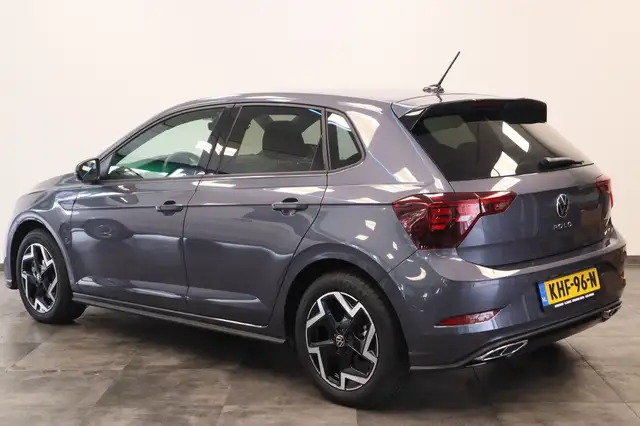 Volkswagen Polo view 3