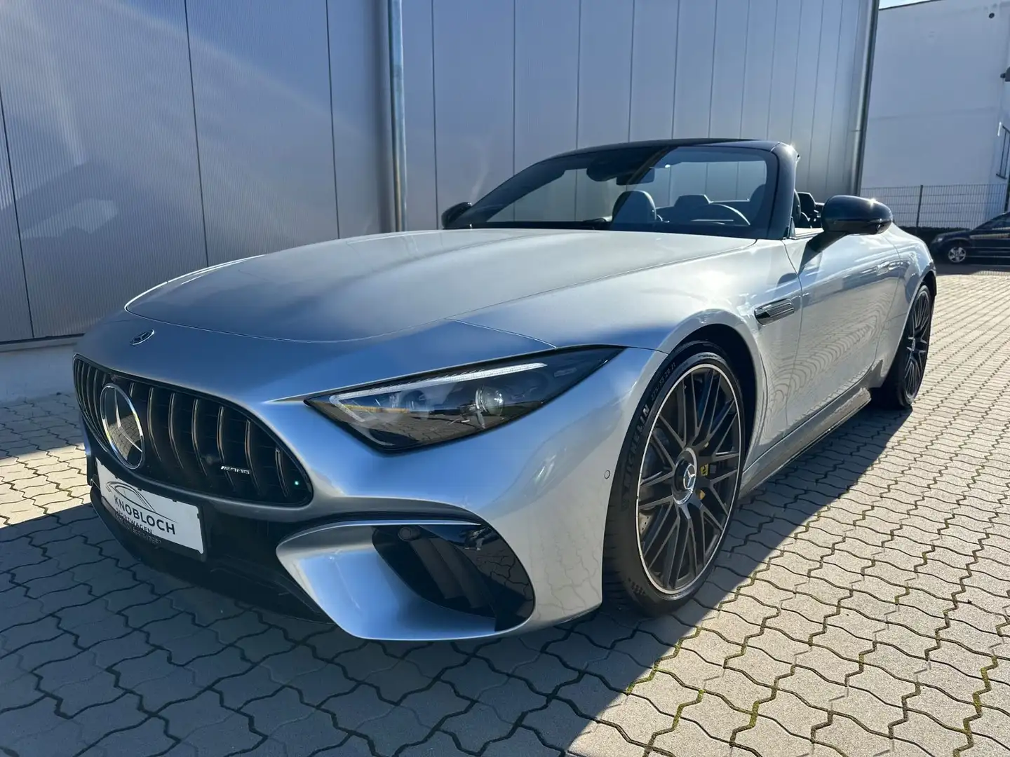 Mercedes-Benz SL 63 AMG Premium+, 21", Liftsystem, Night I+II Silber - 1