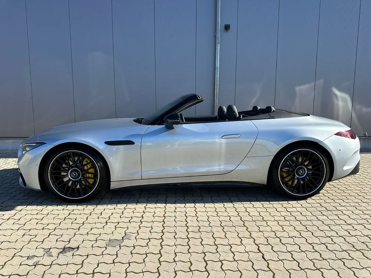 Mercedes-Benz SL 63 AMG Premium+, 21", Liftsystem, Night I+II Silber - 2