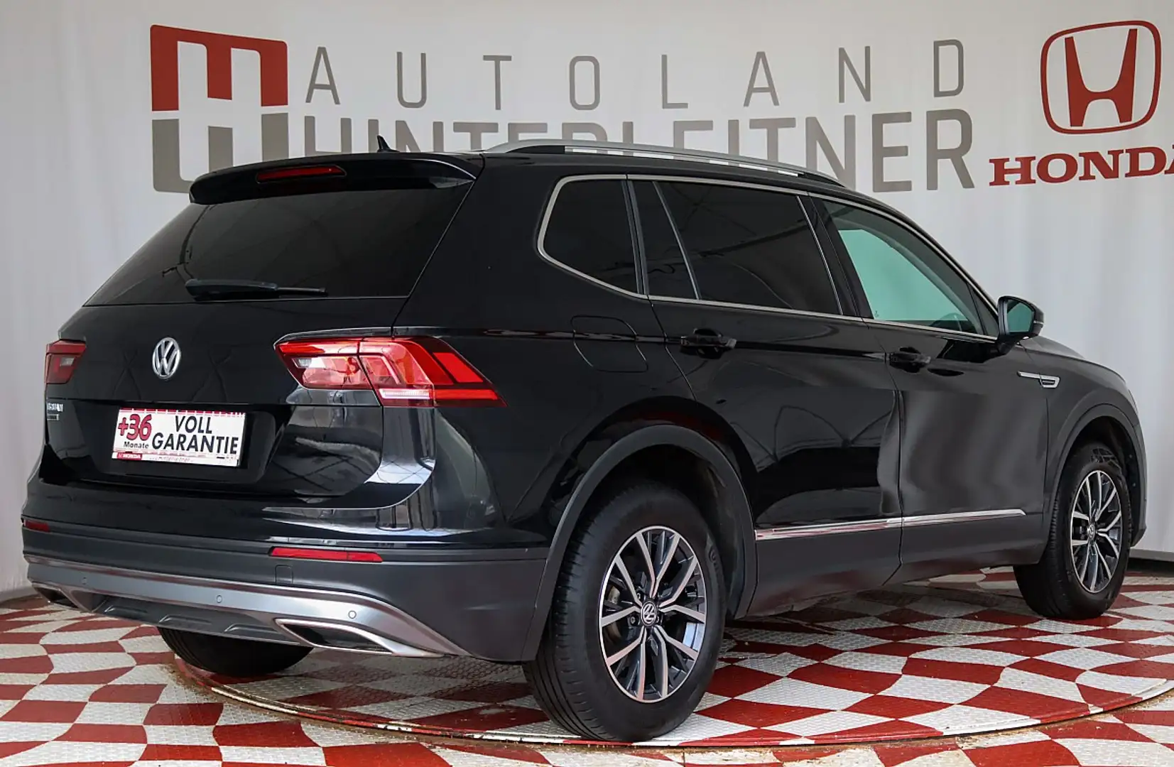 Volkswagen Tiguan Allspace Tiguan 2,0 TDI Allspace 7 Sitze NAVI 3ZONEN Noir - 2