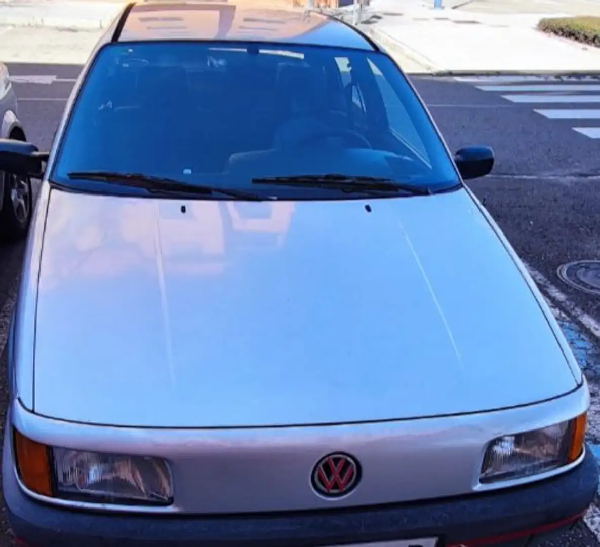 Volkswagen Passat 1.8 16v GT 136 Plateado - 1