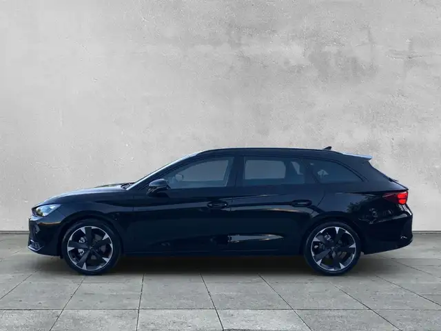 Cupra Leon view 2