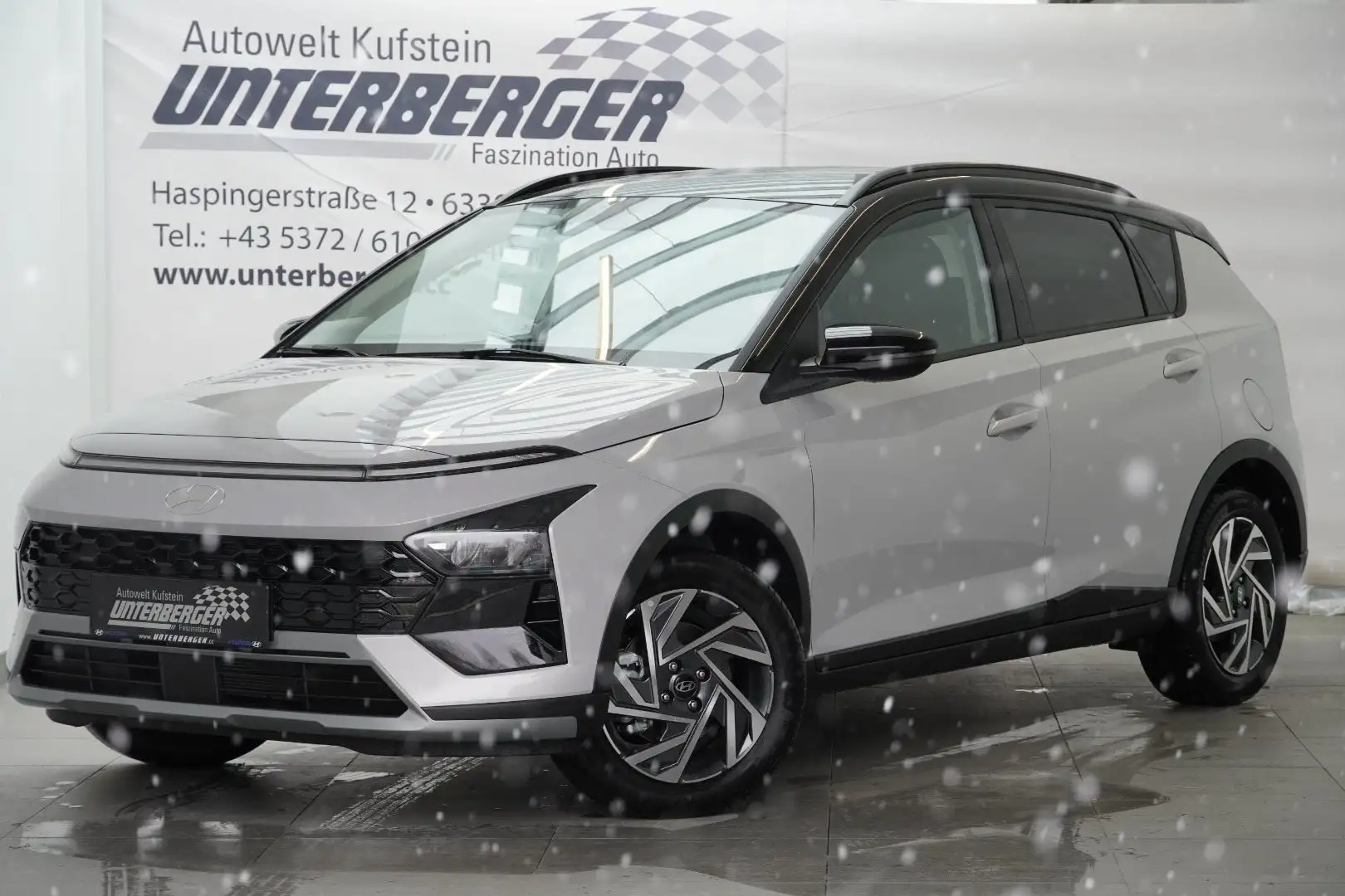 Hyundai BAYON GO Plus 1.2 MPI Grau - 2