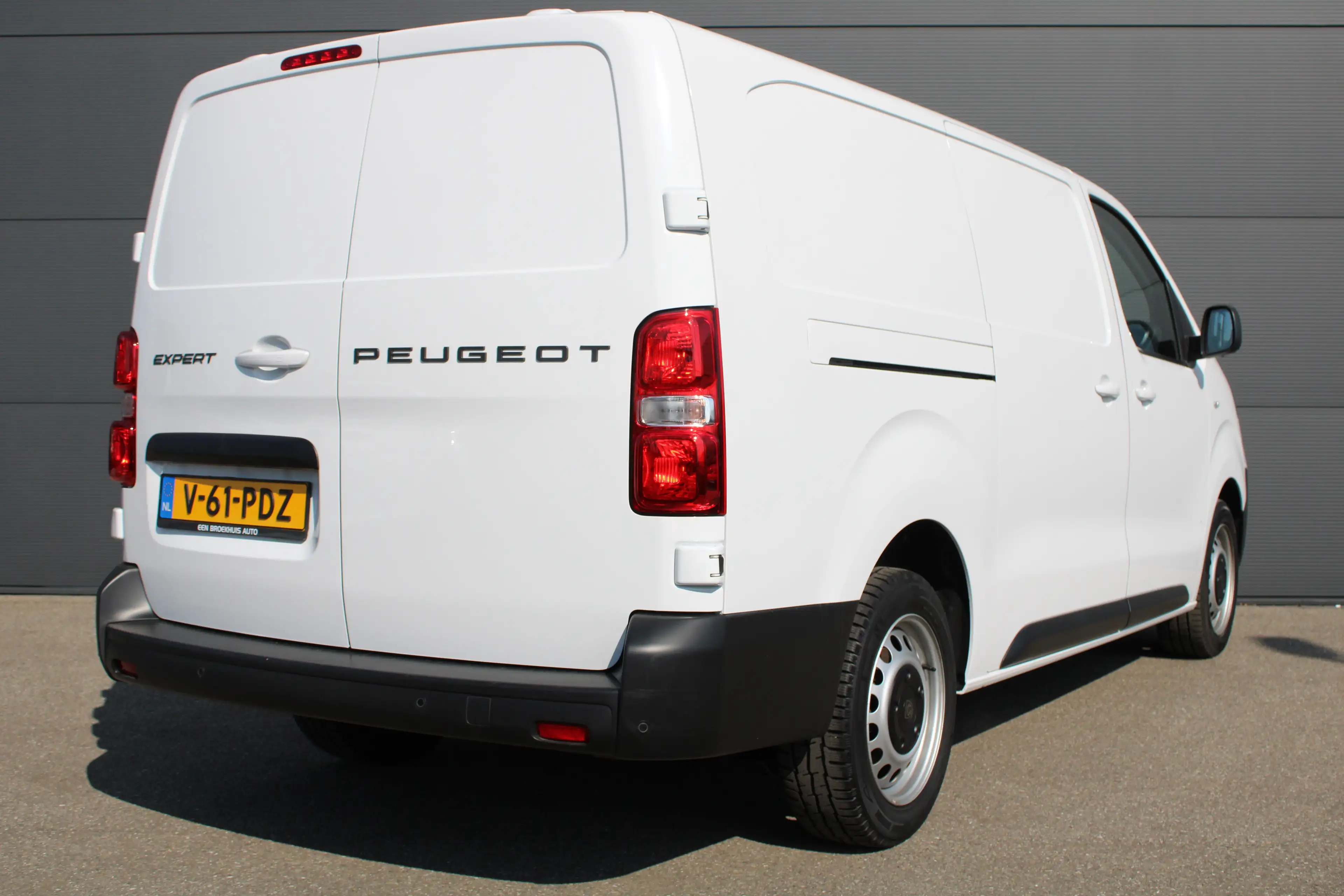Peugeot Expert 2.0 BlueHDi 145 L3 | Navigatie | Camera | 3-Zits | — photo 2