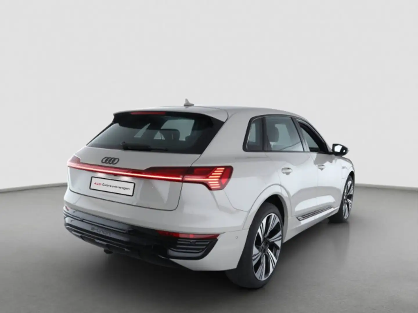 Audi Q8 e-tron Q8 50 e-tron S line quattr NAVI MATRIX UVP 99540 Beige - 2