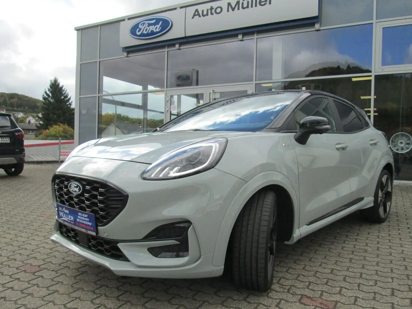 Ford Puma 1,0 EcoBoost Hybrid 92kW ST-Line X Auto Gris - 1