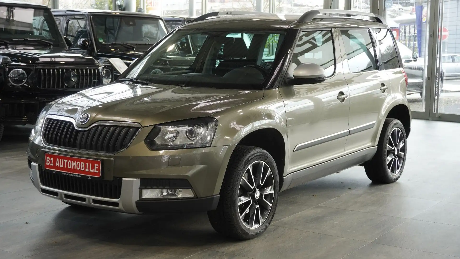 Skoda Yeti Ambition Outdoor 4x4 Grün - 1