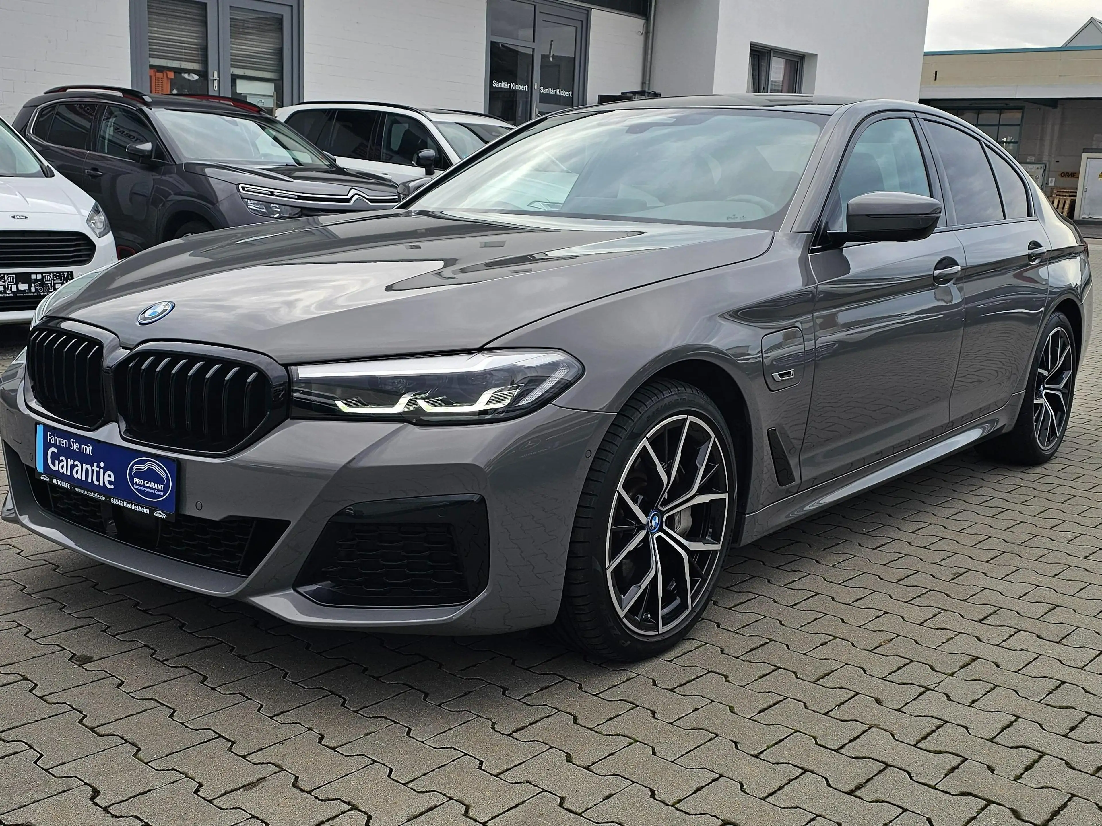 BMW 545 545 e xDrive M Sport — photo 3