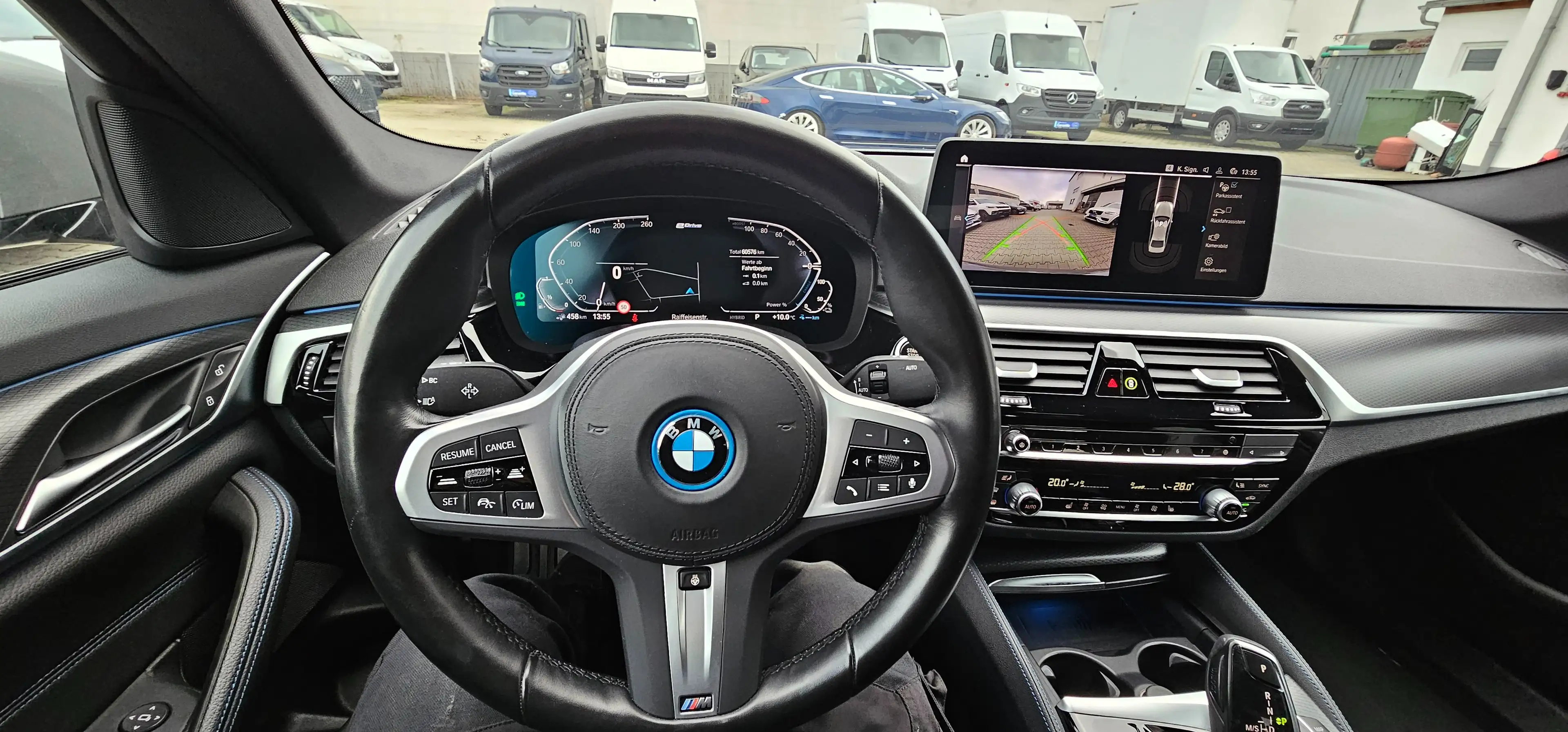 BMW 545 545 e xDrive M Sport — photo 9