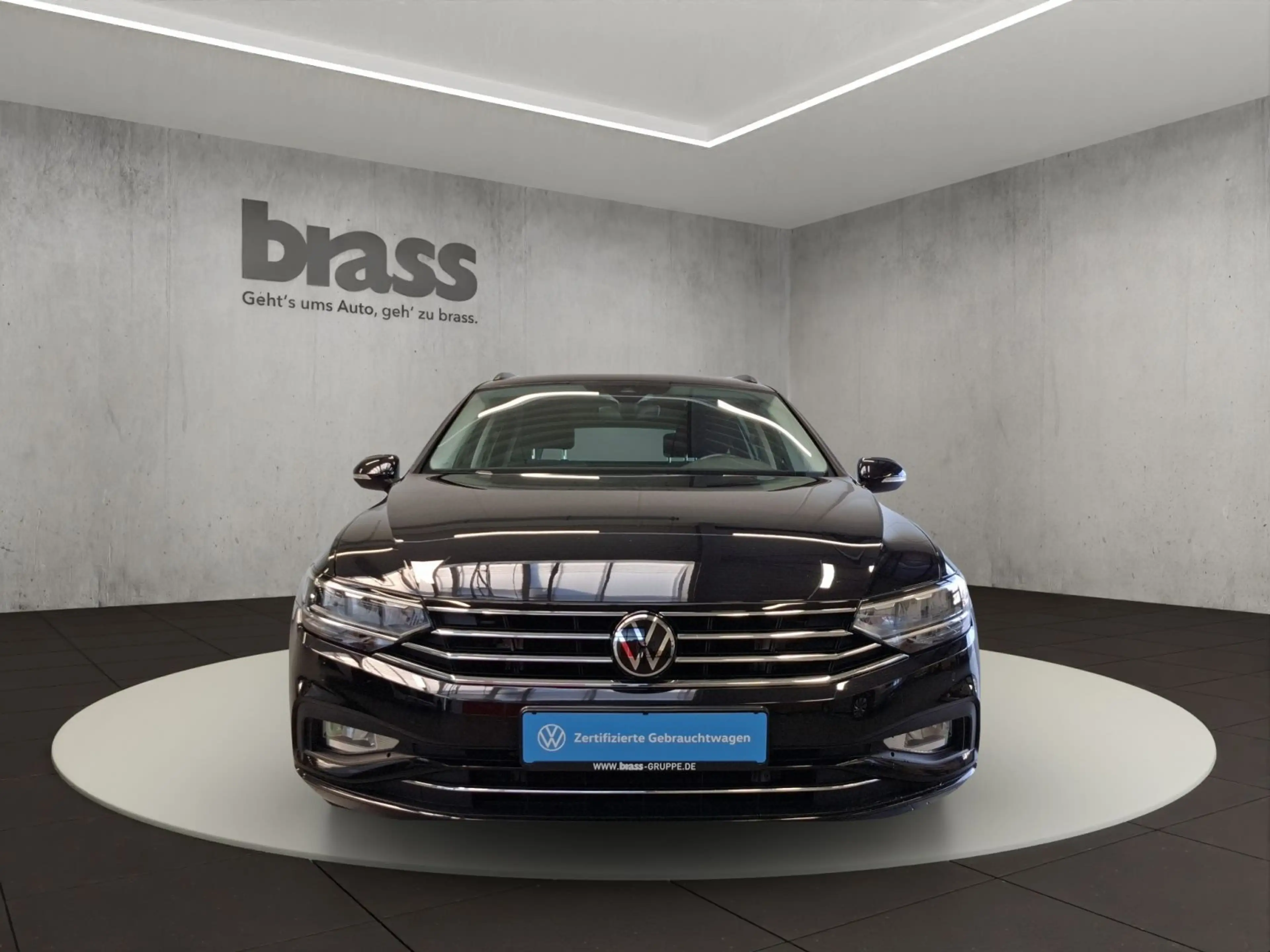 Volkswagen Passat Variant Business 1.5 TSI OPF 7-Gang DSG — photo 8