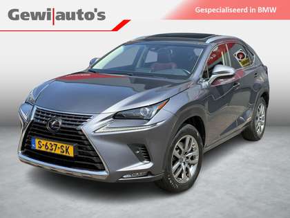 Lexus NX 300h AWD Luxury Line 64668km!