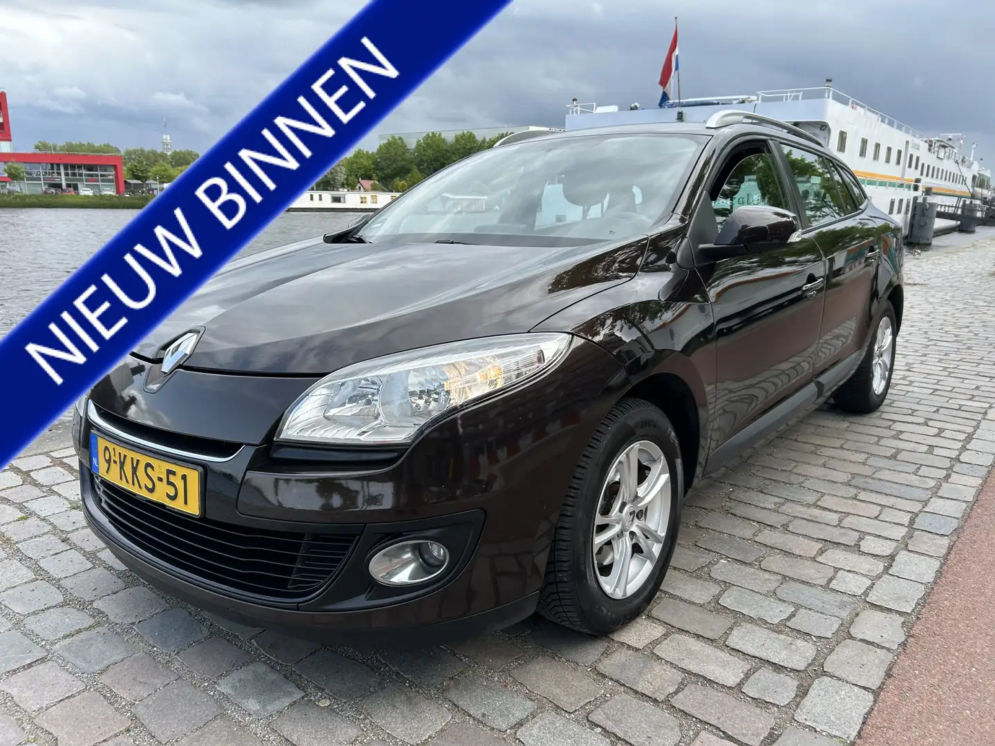 Renault Megane Estate 1.6 Dynamique NAVIGATIE AIRCO NWE APK Kahverengi - 1