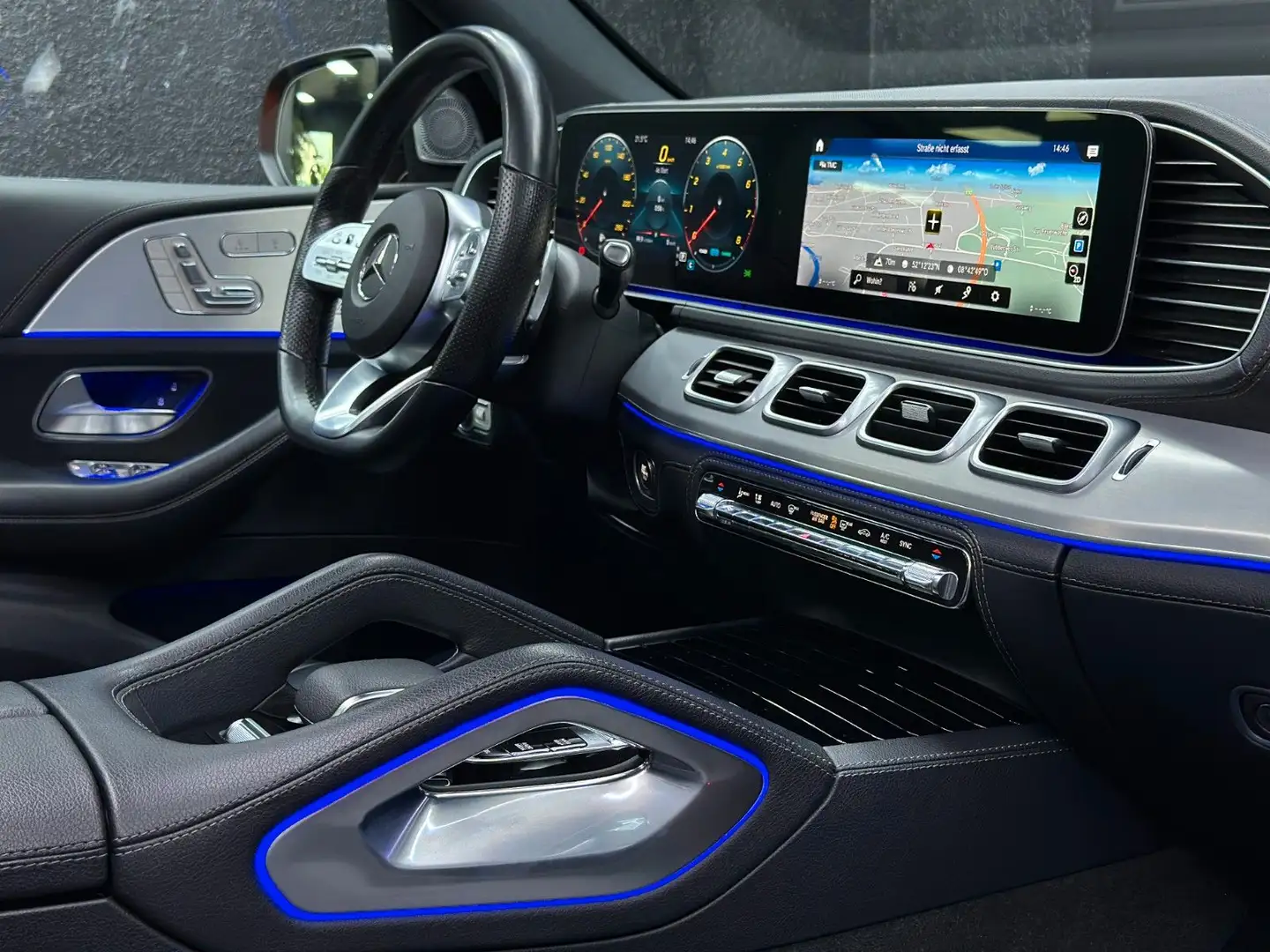 Mercedes-Benz GLE 450 *4M*AMG*PANO*22"*360°*LUFT*UMBAU*AHK*BURM Negru - 2