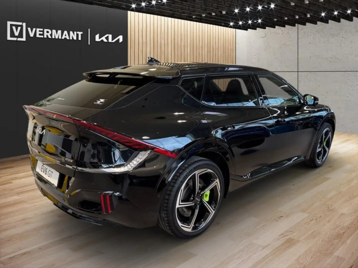 Kia EV6 GT 585 pk Fekete - 2