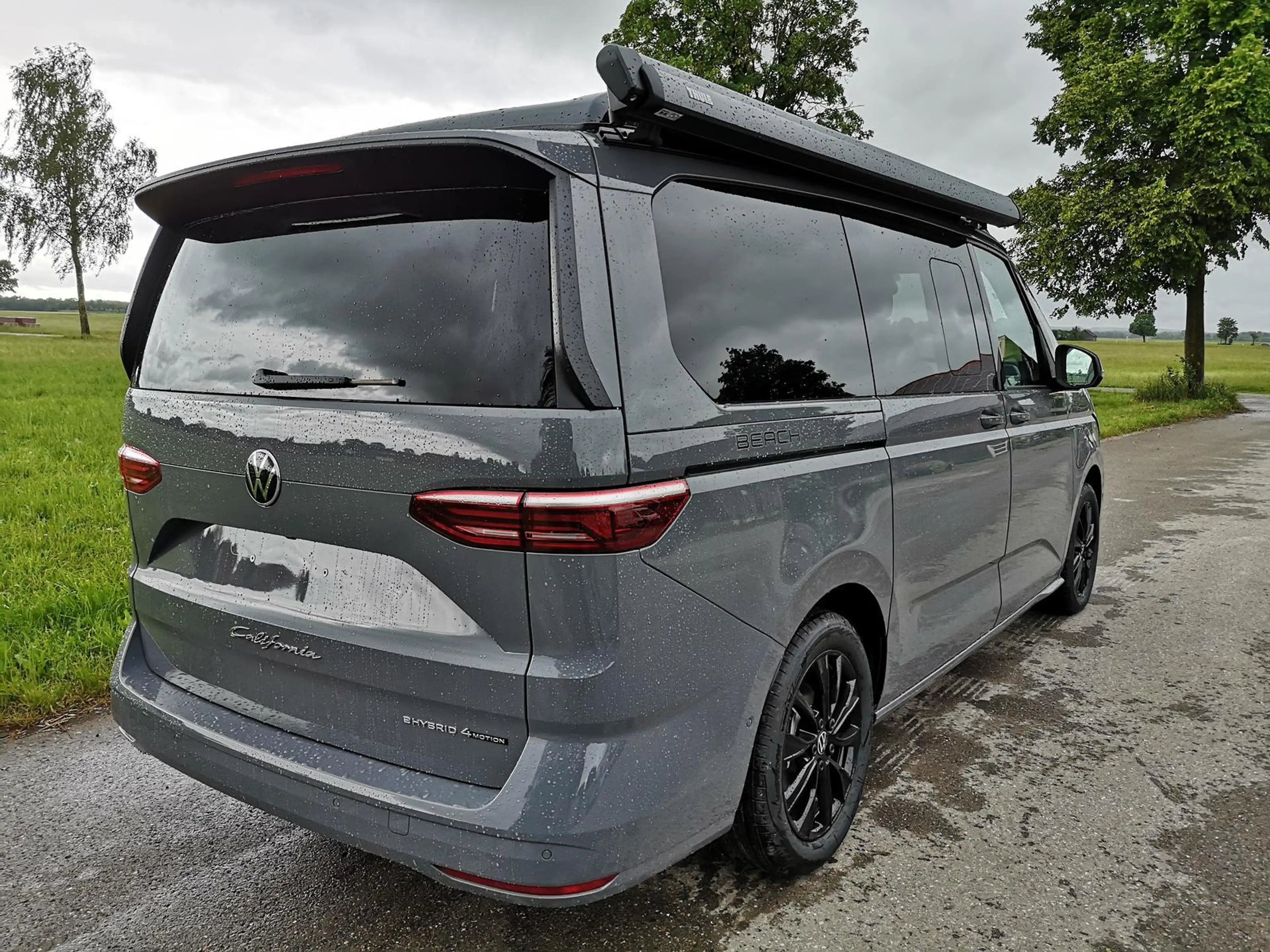 Volkswagen T7 California Beach Tour eHybrid 4MOTION 1.5 TSI Plus ArtVelo... — photo 4