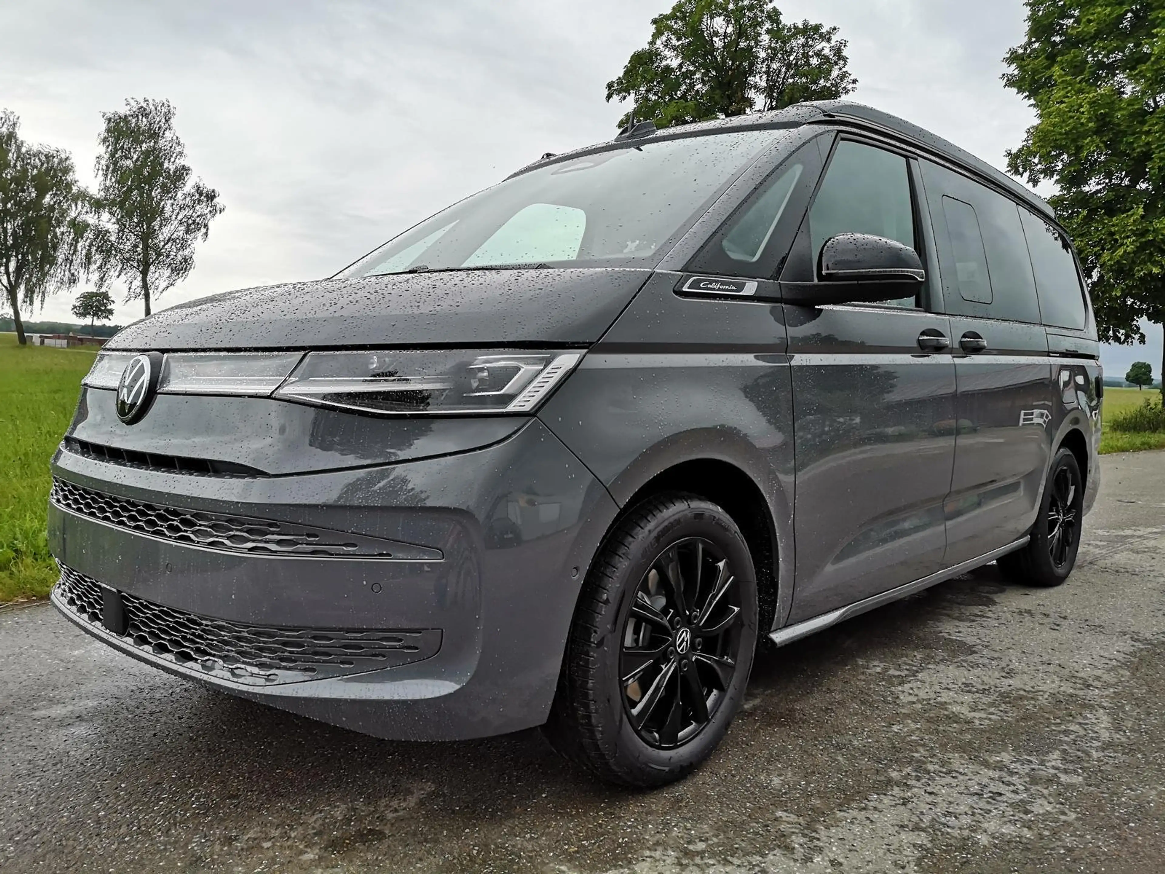 Volkswagen T7 California Beach Tour eHybrid 4MOTION 1.5 TSI Plus ArtVelo...
