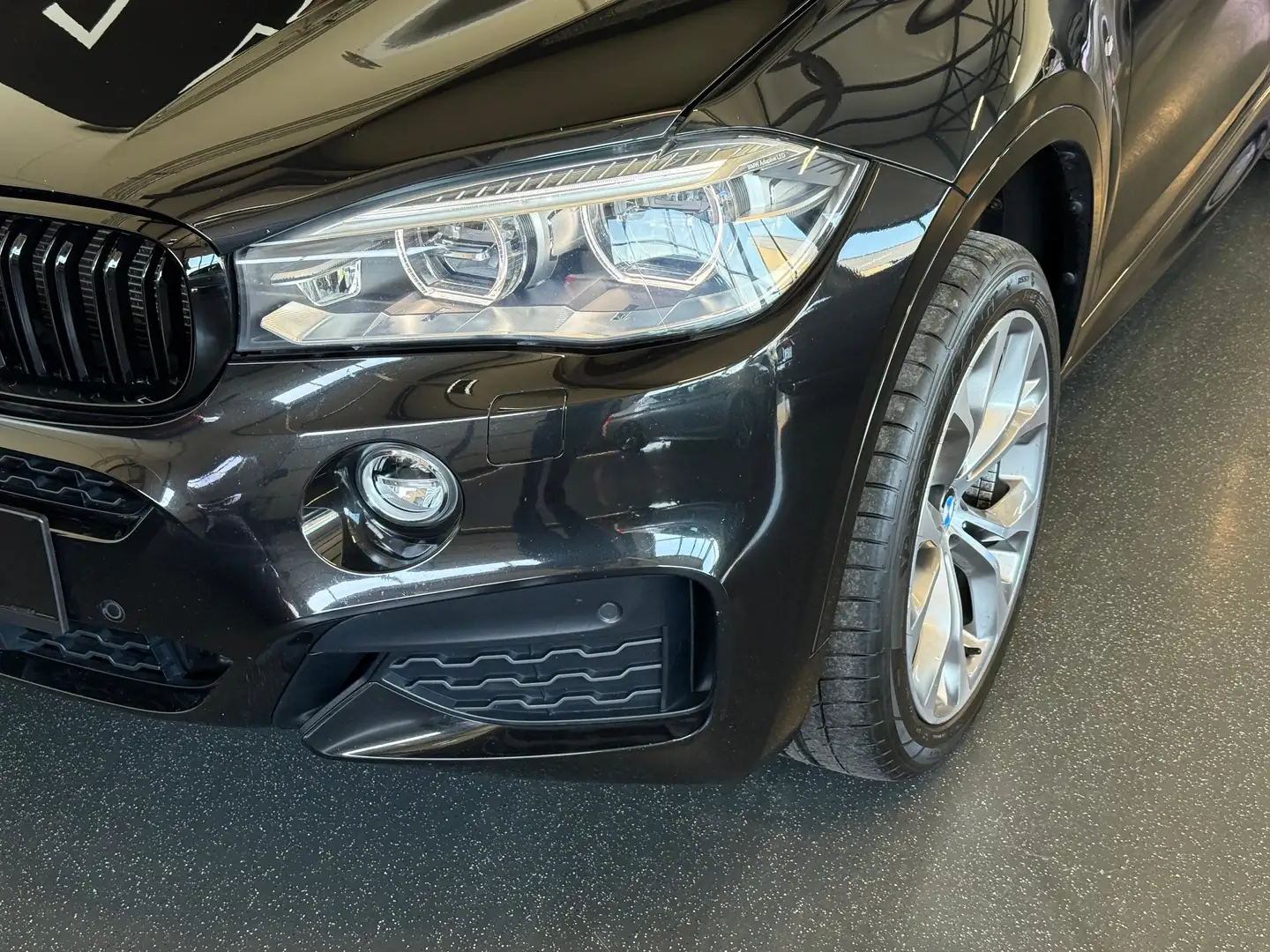 BMW X6 xDrive 40 d F16 M-Sportpaket Tausch Finanzierung Schwarz - 2
