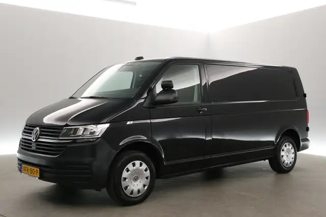 Volkswagen Transporter view 8